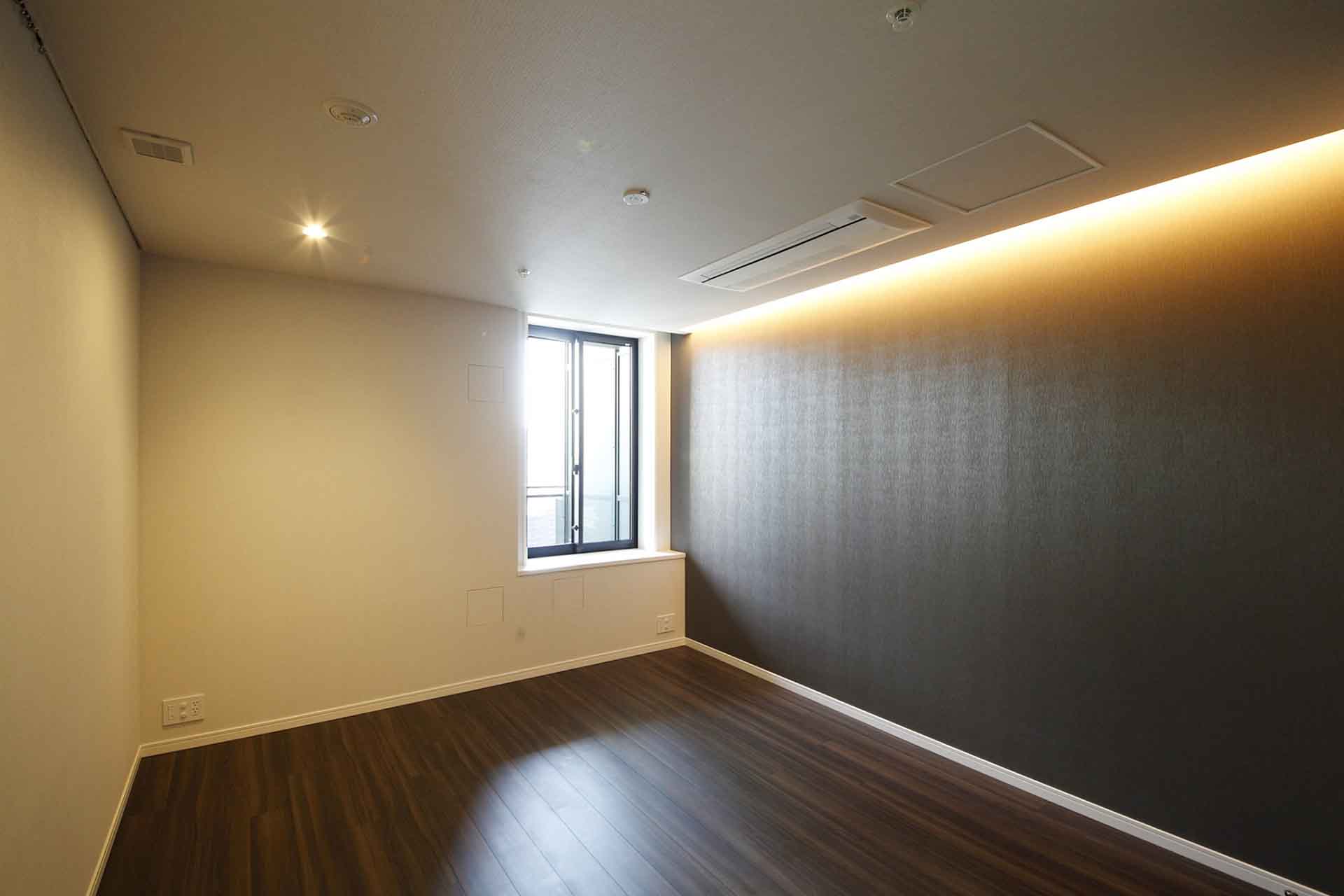 Roppongi Grand Tower Residence Bedroom2.jpg