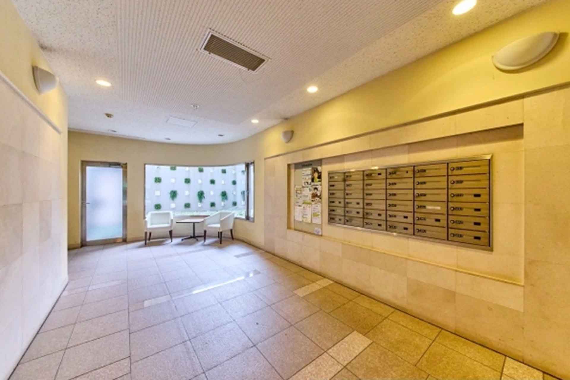 Catls Daikanyama hall.jpg