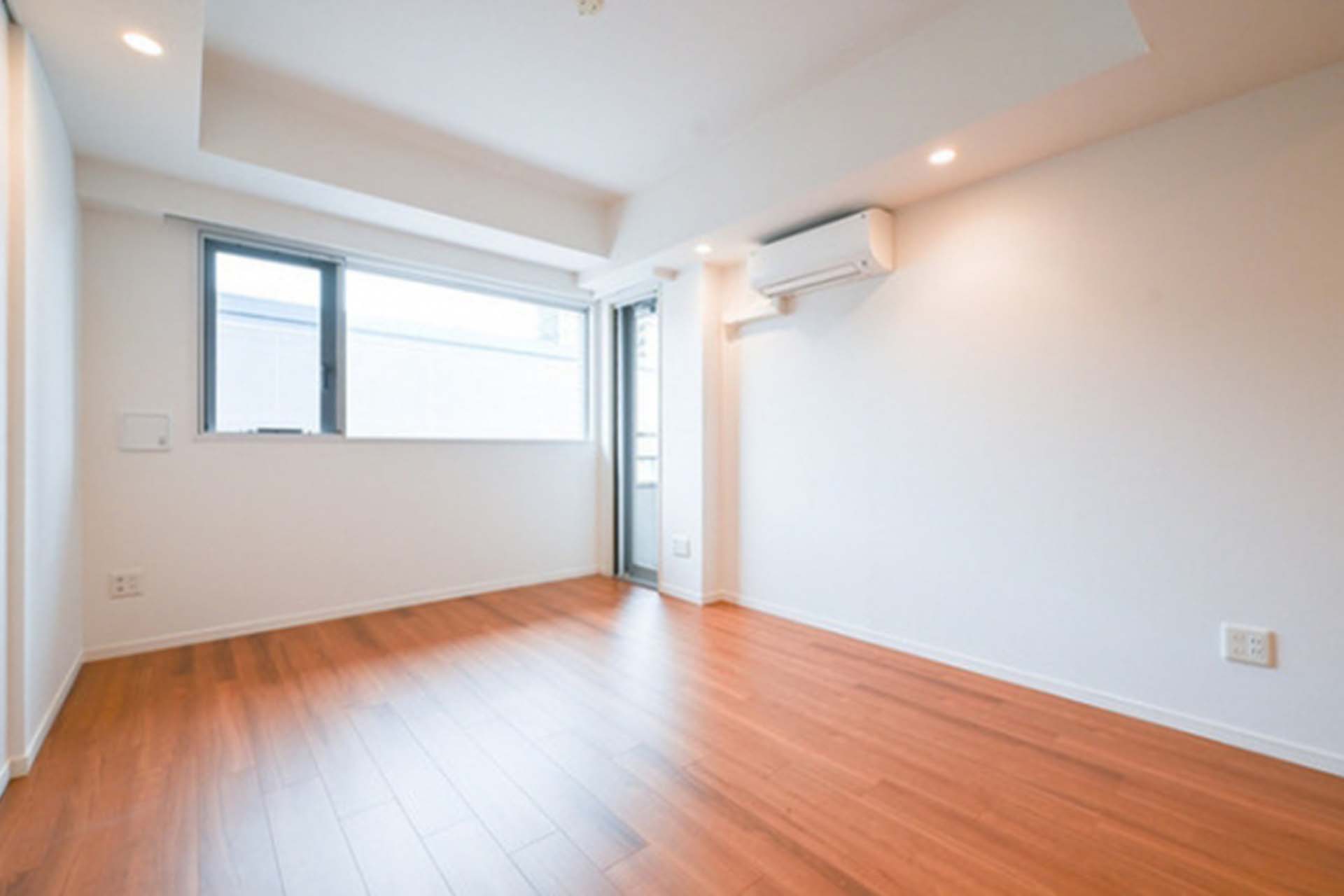 HF Shirokane Takanawa Residence LDK.jpg