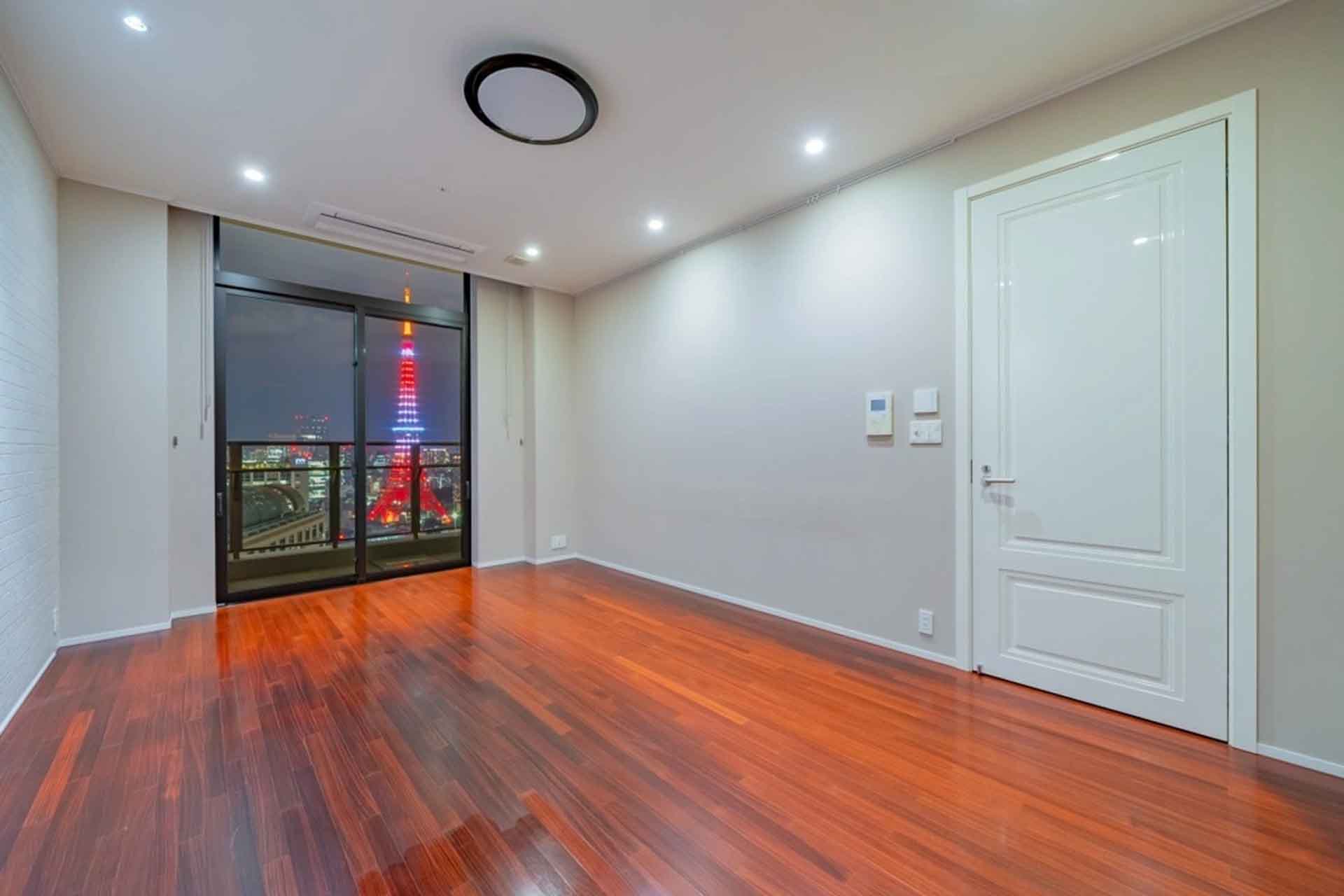 Park Court Roppongi Hilltop Bedroom.jpg