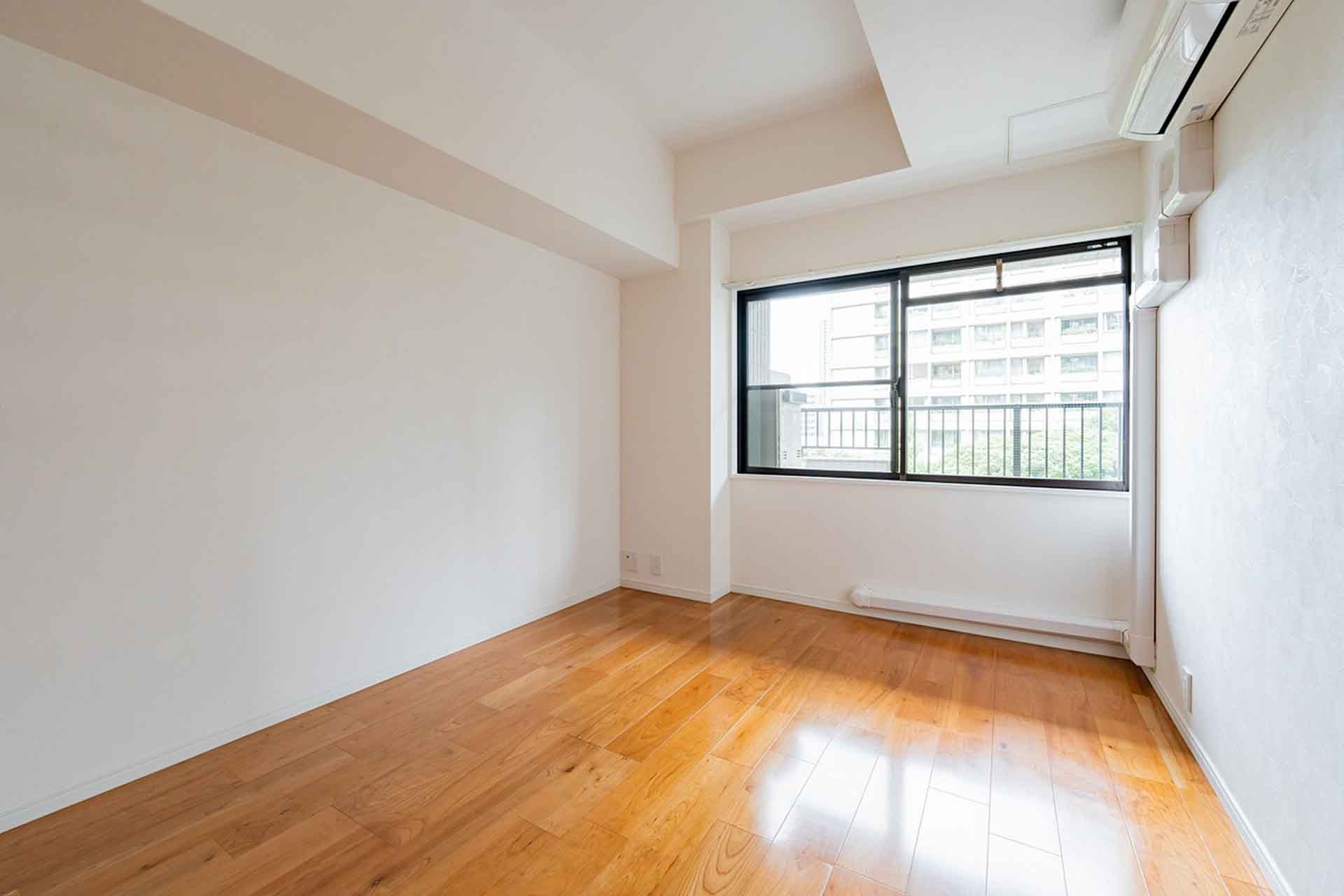 ROPPONGI VIEW TOWER  Bedroom2.jpg
