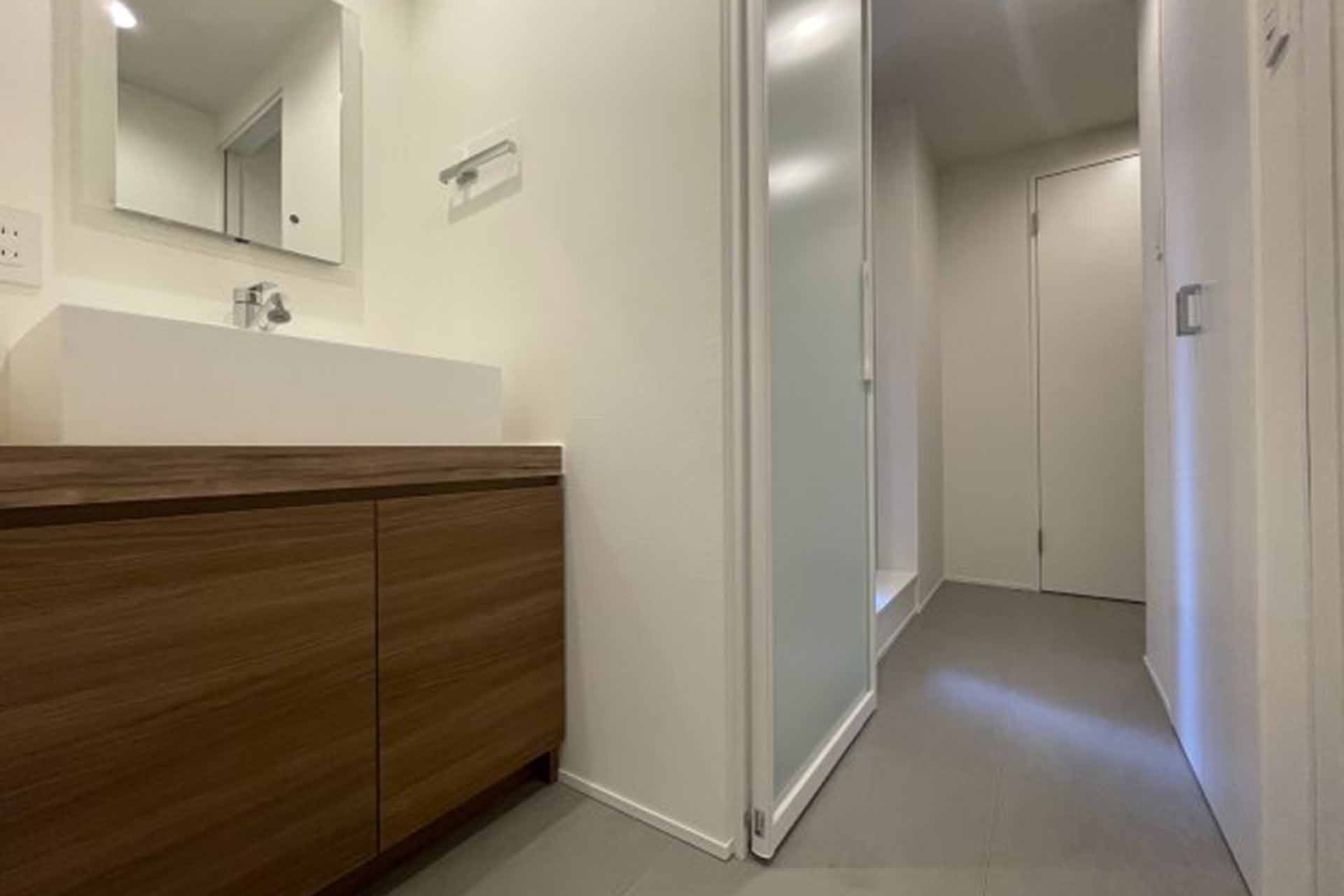 City Terrace Akasaka Bathroom2.jpg
