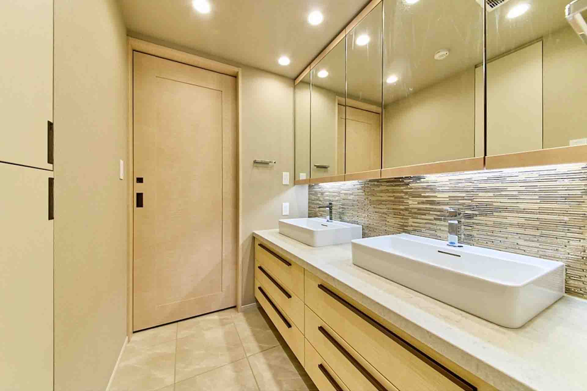 Park Homes Sangenjaya 1-chome Bathroom3.jpg