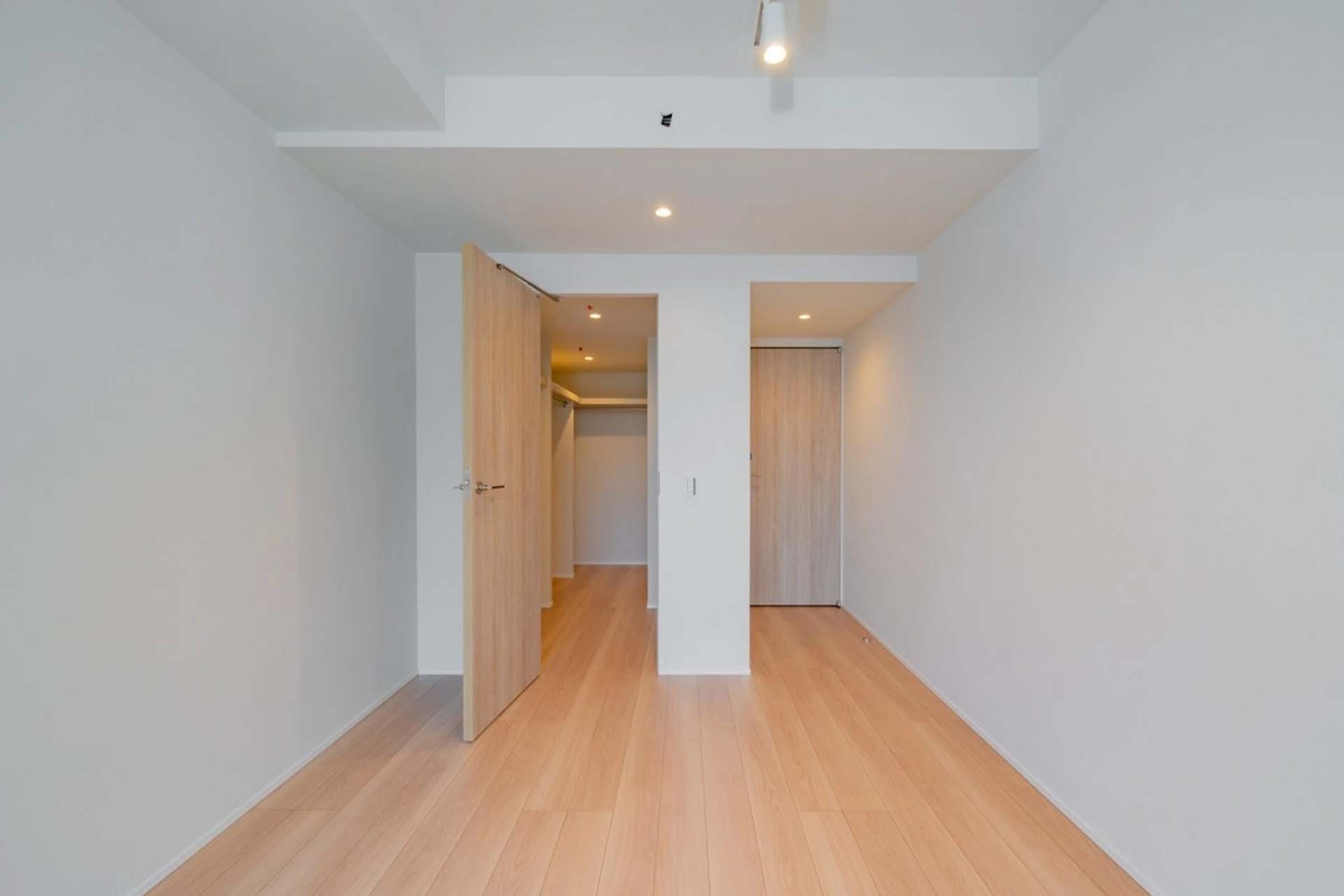Shirokane Tower Bedroom.jpg