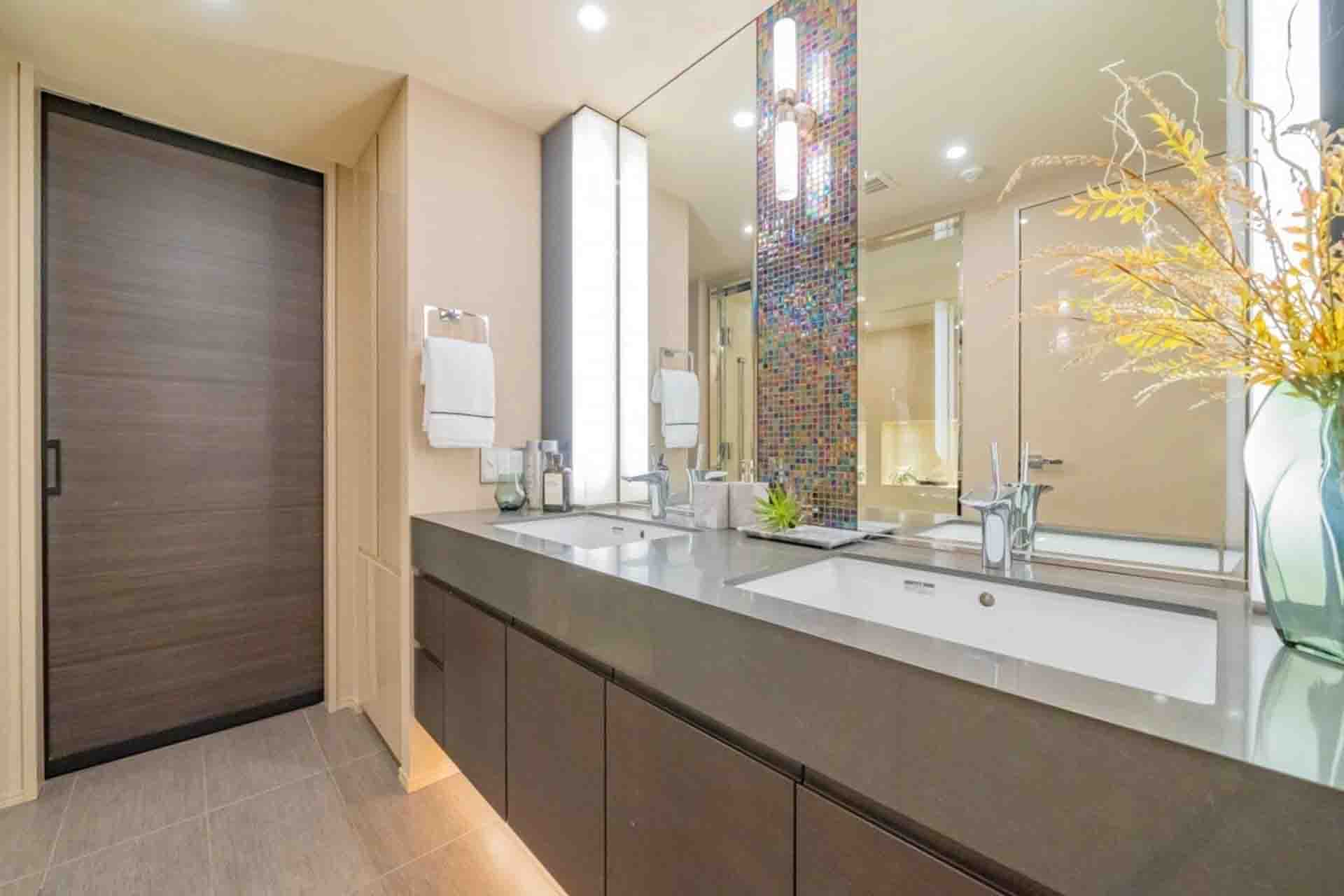 The Parkhouse Gran Sanbancho Bathroom.jpg