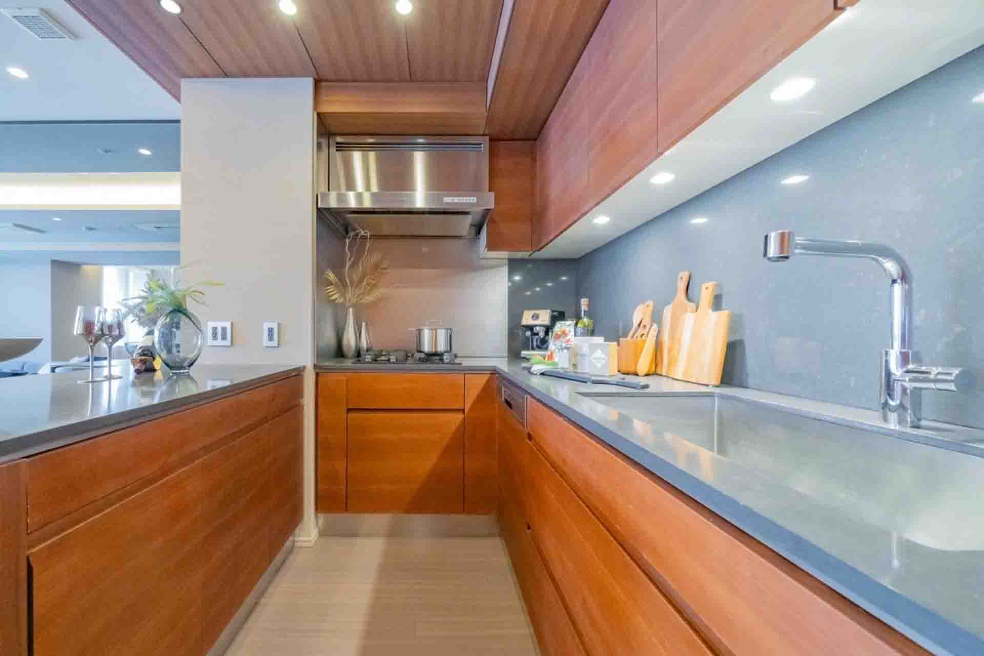 The Parkhouse Gran Sanbancho kitchen.jpg