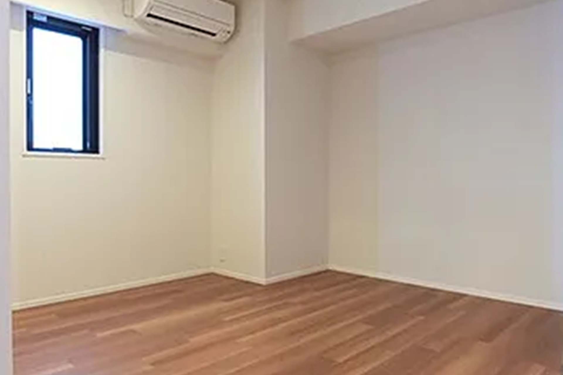Casa Spread Minamiazabu FLATS Bedroom.jpg