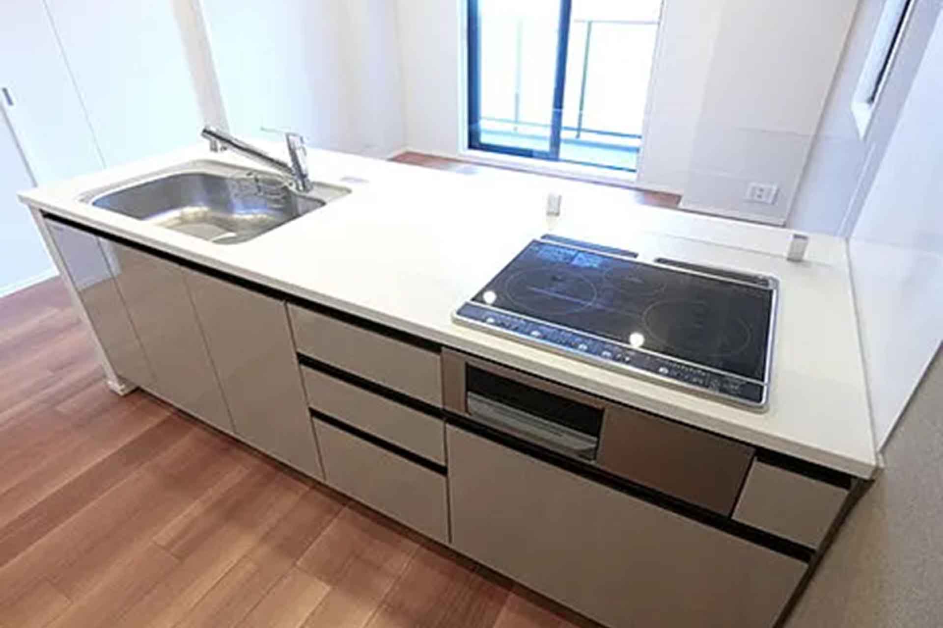 Casa Spread Minamiazabu FLATS kitchen.jpg