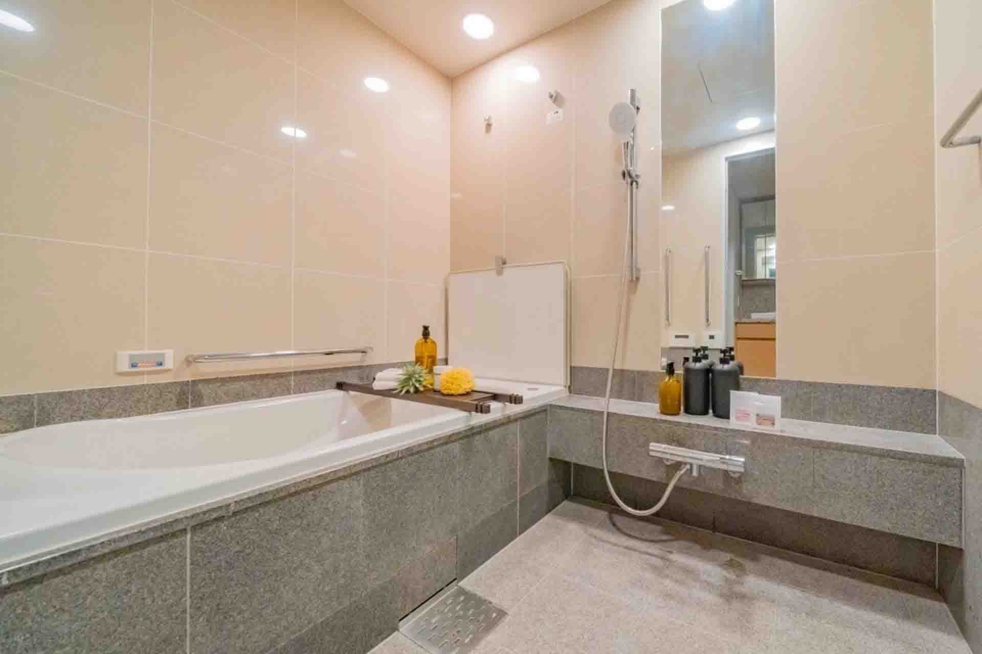 Proud Uehara Bathroom.jpg