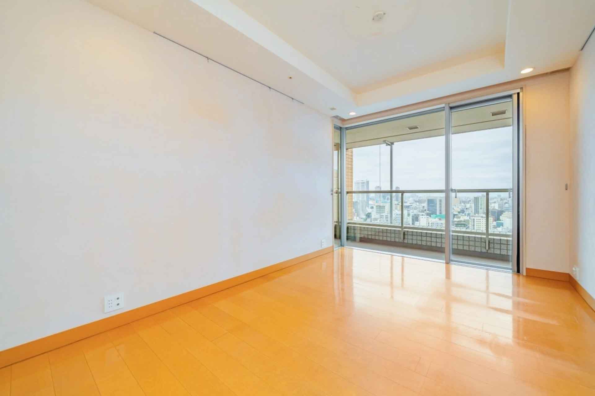 Tokyo Park Tower Bedroom.jpg