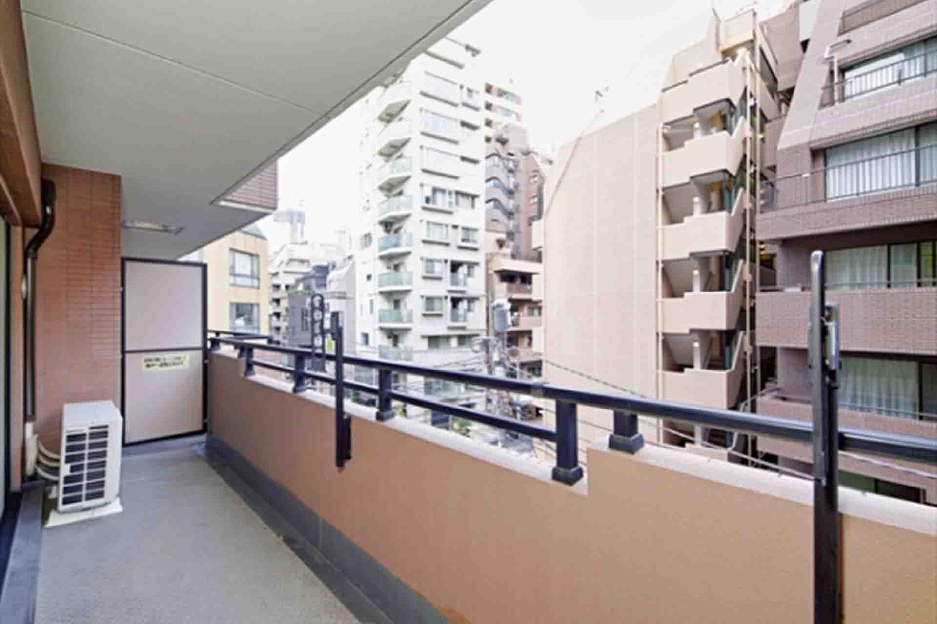 City Heights Azabu-Juban Balcony.jpg