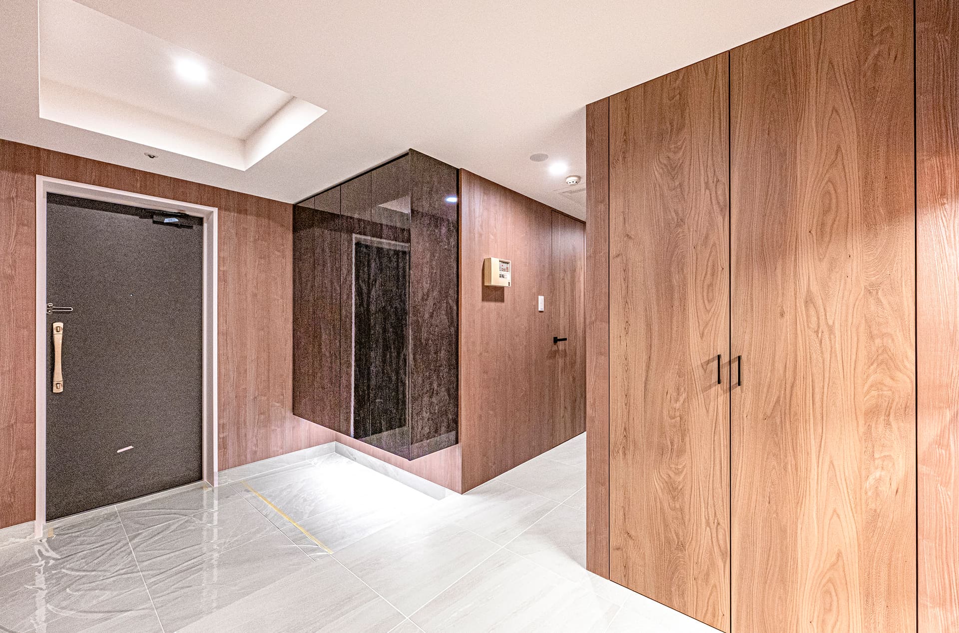 Clio Remington House Bunkyo Harimasaka ent.jpg