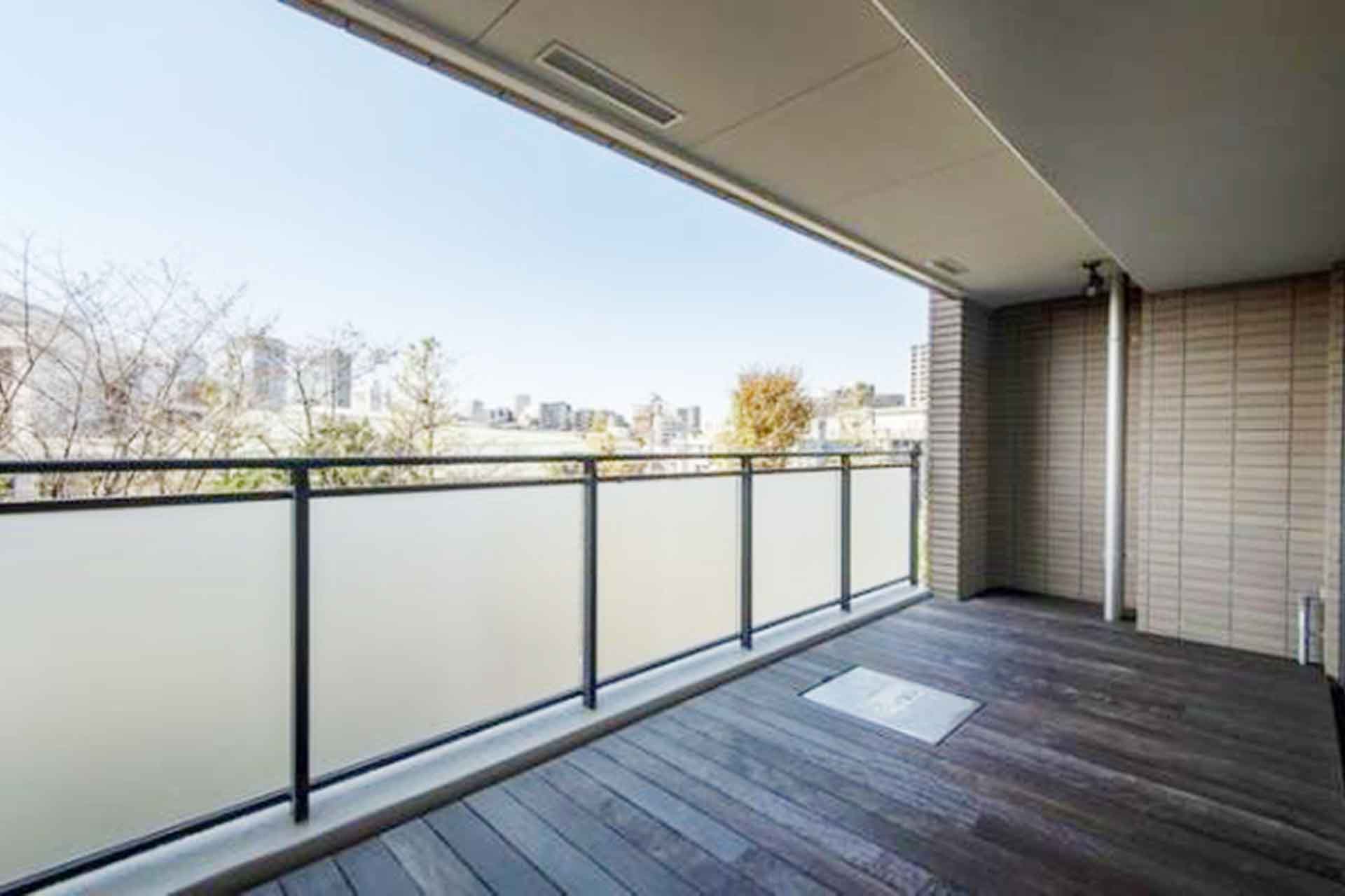 Hiroo Garden Forest Kaede Residence Building C Balcony.jpg