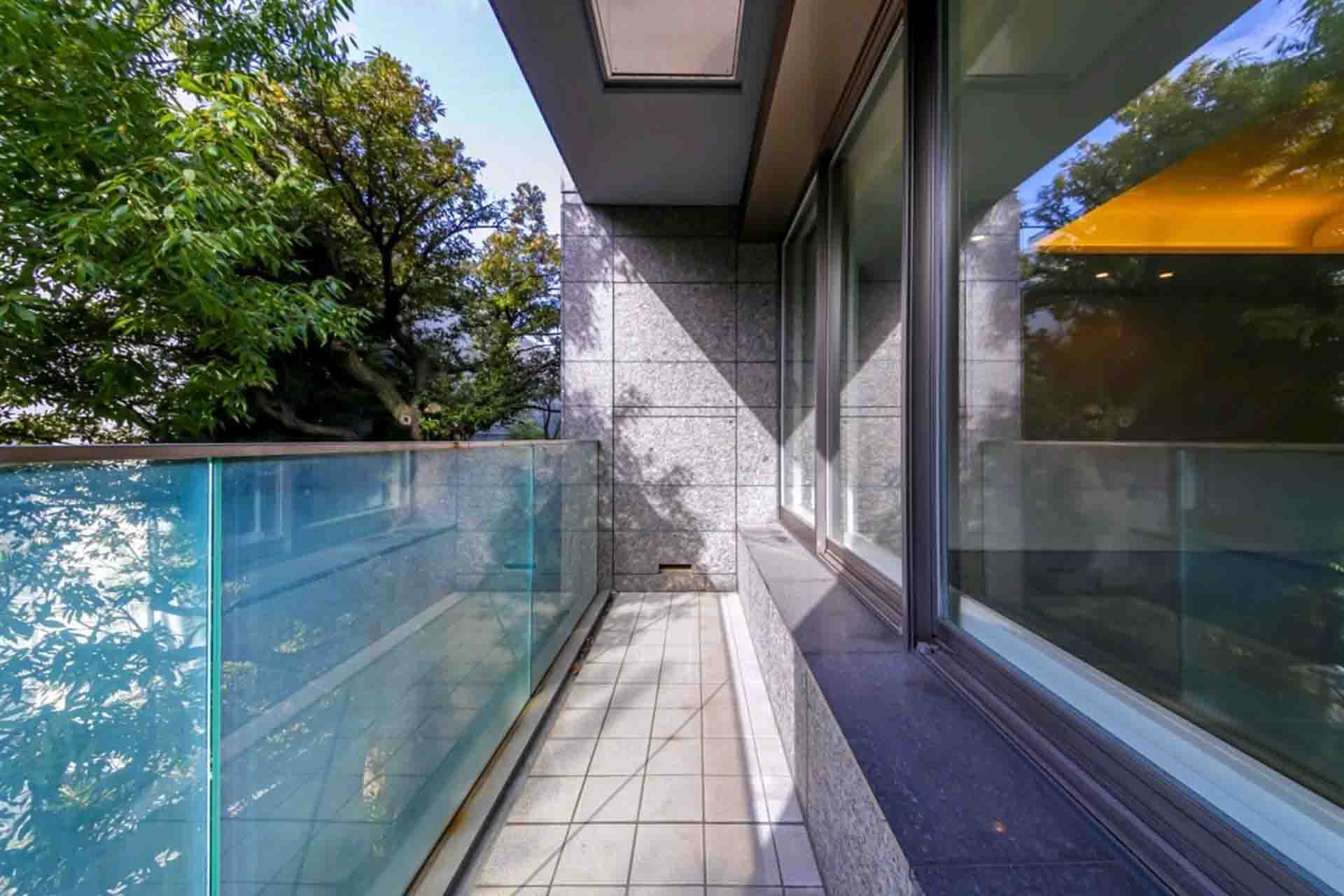 GLANZ OBER NANPEIDAI Balcony.jpg