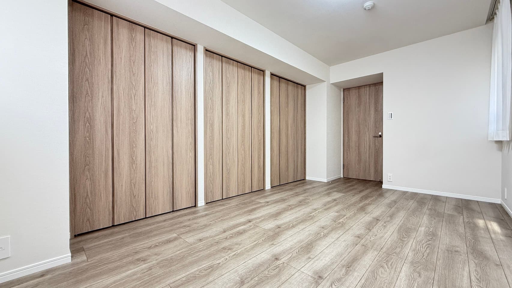 SHIBUYA KAMIYAMA-CHO RESIDENCE Bedroom.jpg