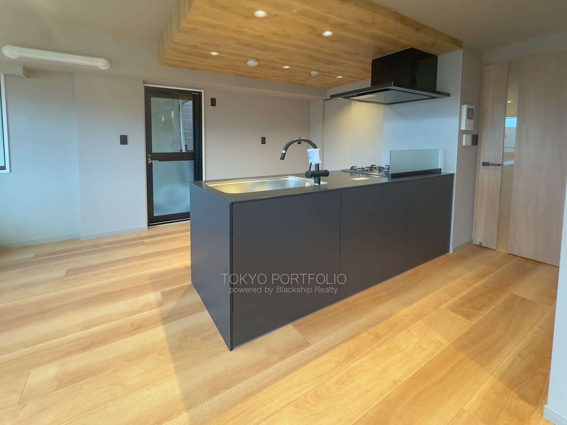 Paros Yutenji-09.jpg