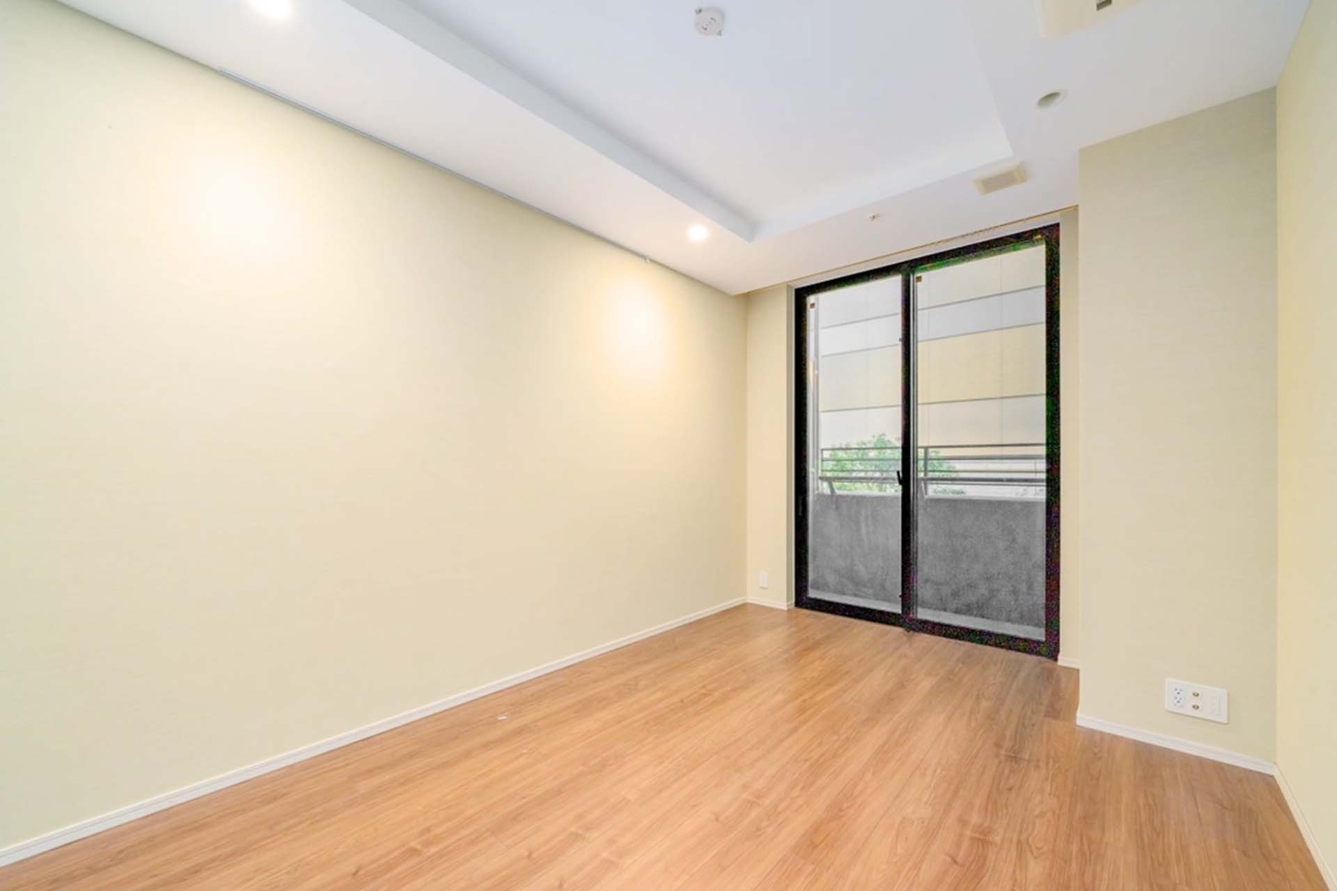 Park Court Roppongi Hilltop Bedroom.jpg