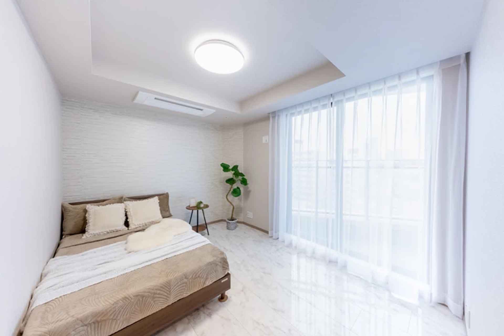 Nakameguro Atlas Tower Bedroom.jpg