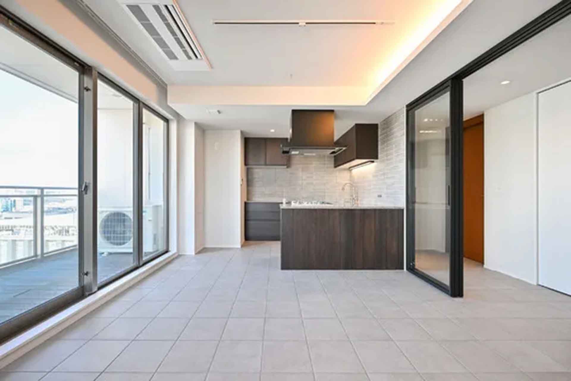 Park House Shiba Tower LDK2.jpg