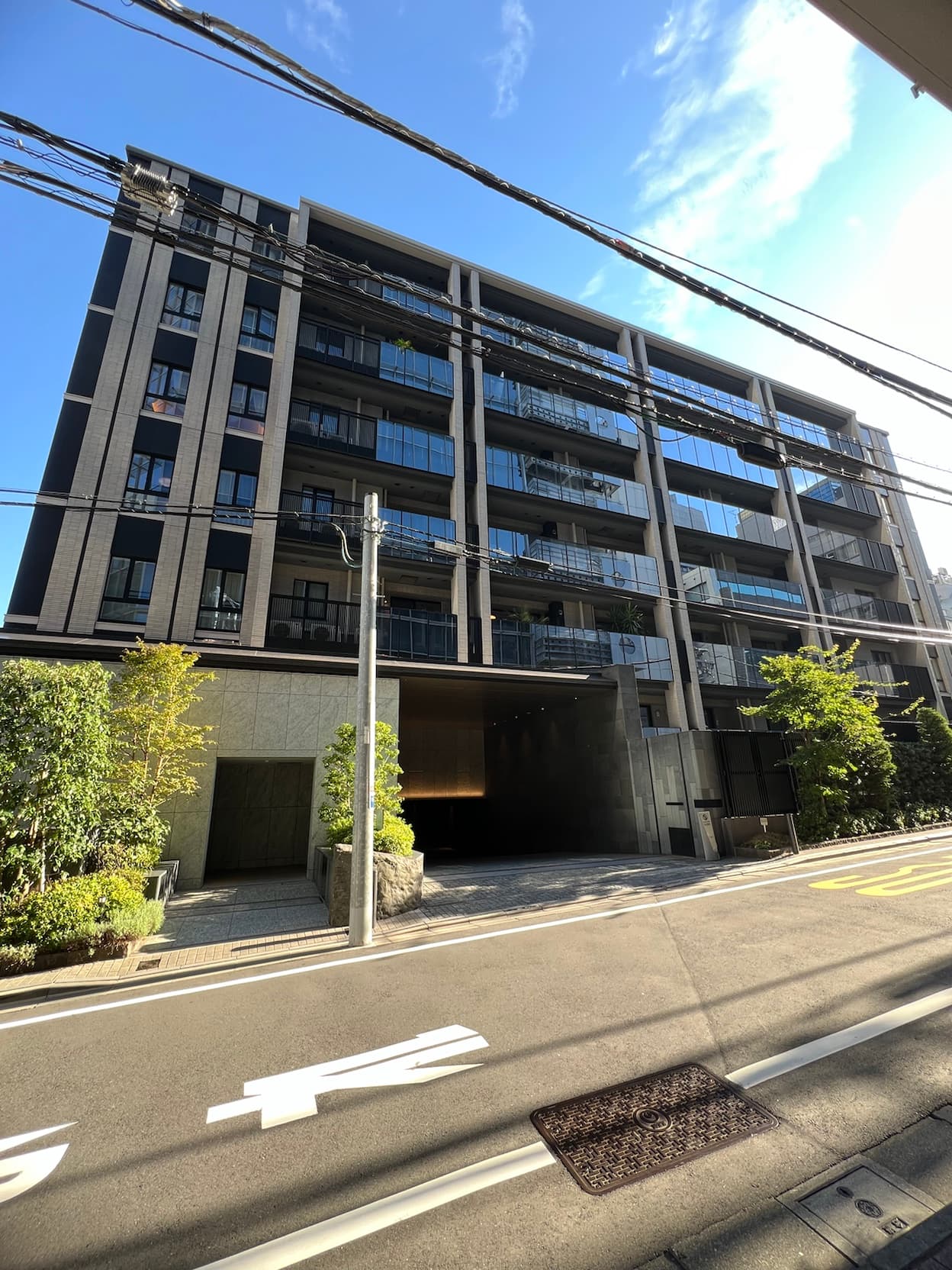 The Parkhouse Shibuya Nanpeidai exterior.jpg