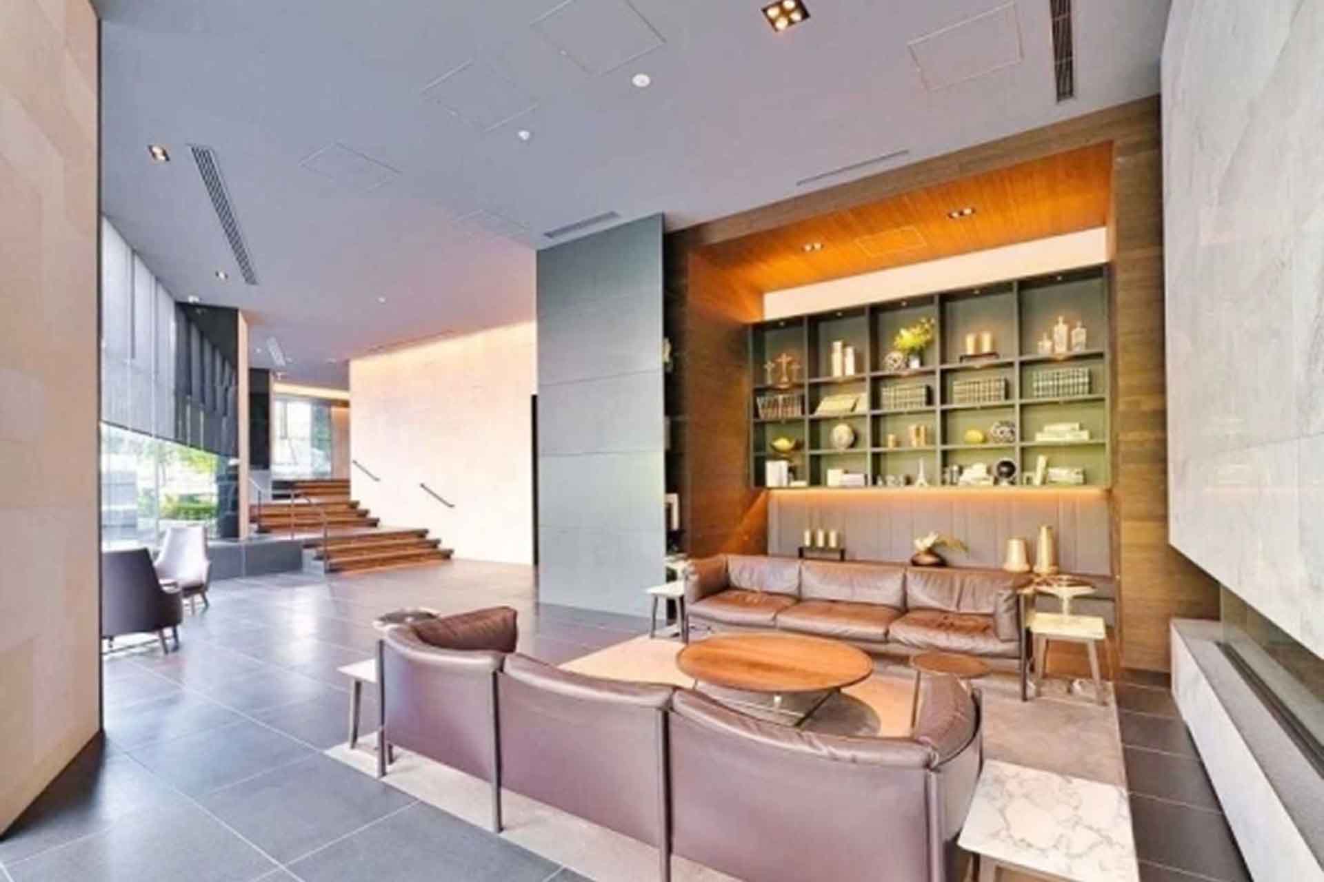 The Parkhouse Nishiazabu Residence lounge.jpg