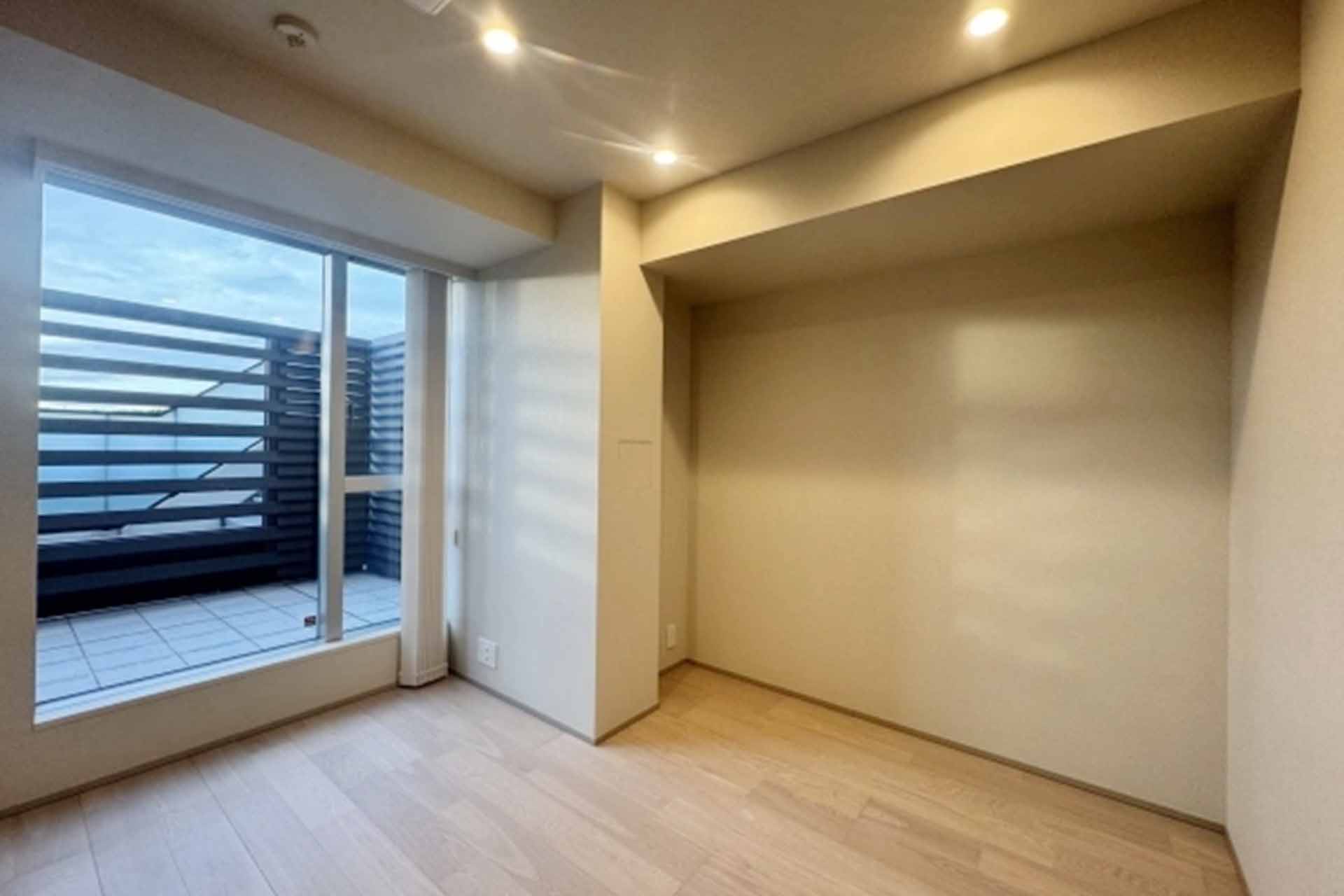 The Parkhouse Nishiazabu Residence Bedroom.jpg