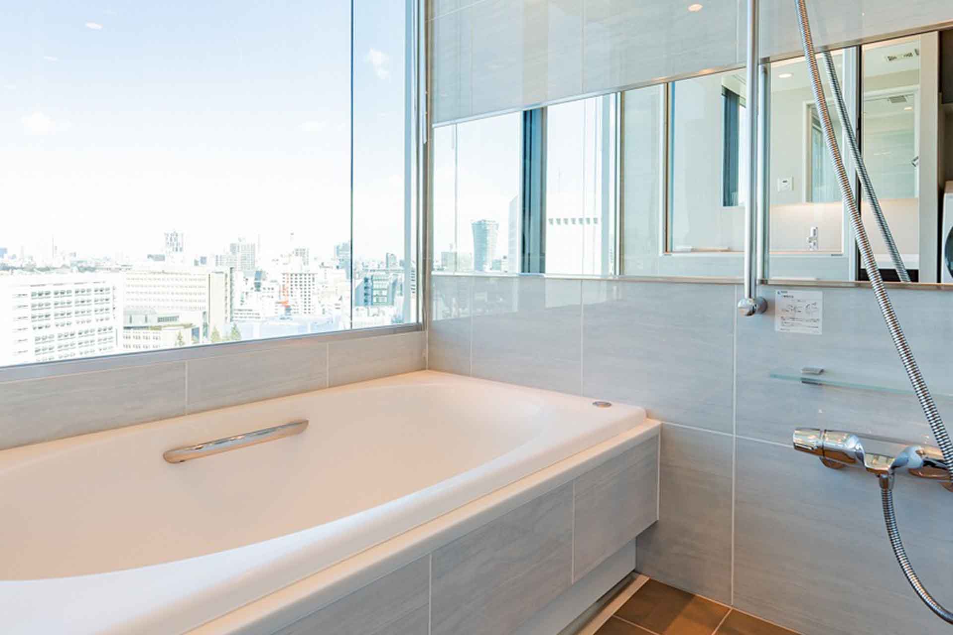 La Tour SHIBUYA Bathroom.jpg