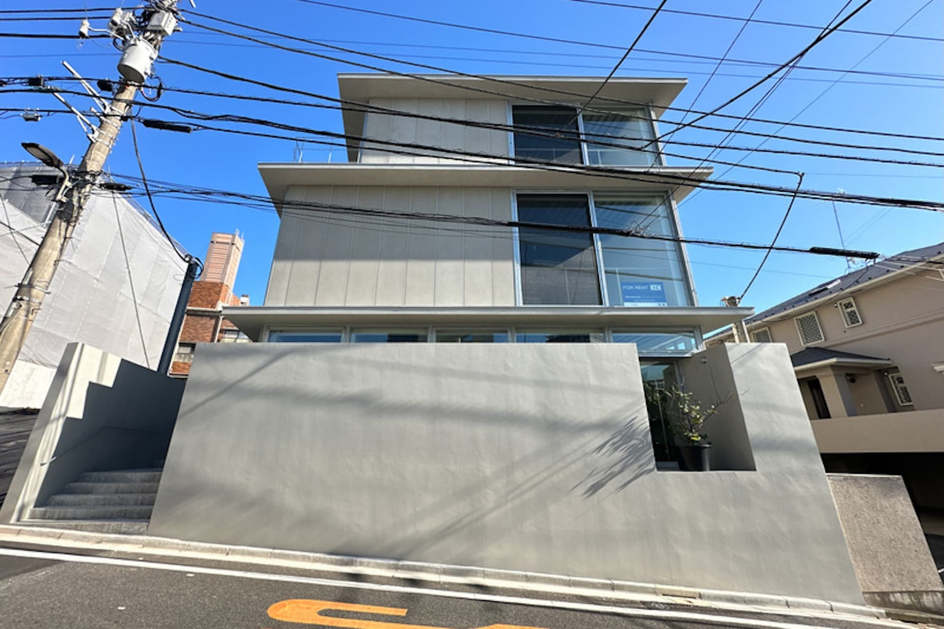 Toreri Aobadai exterior.jpg