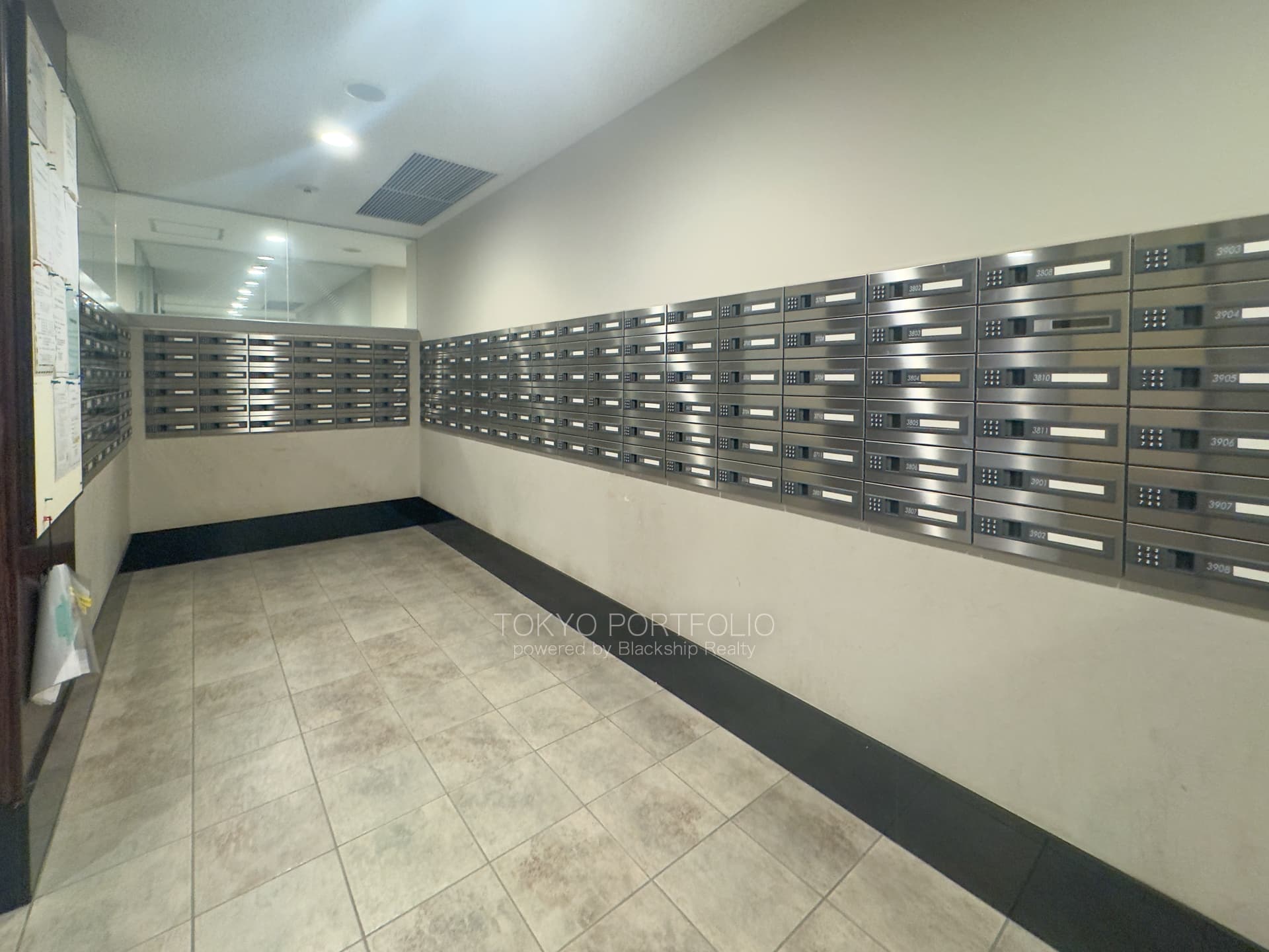 W Comfort Towers WEST-02.jpg