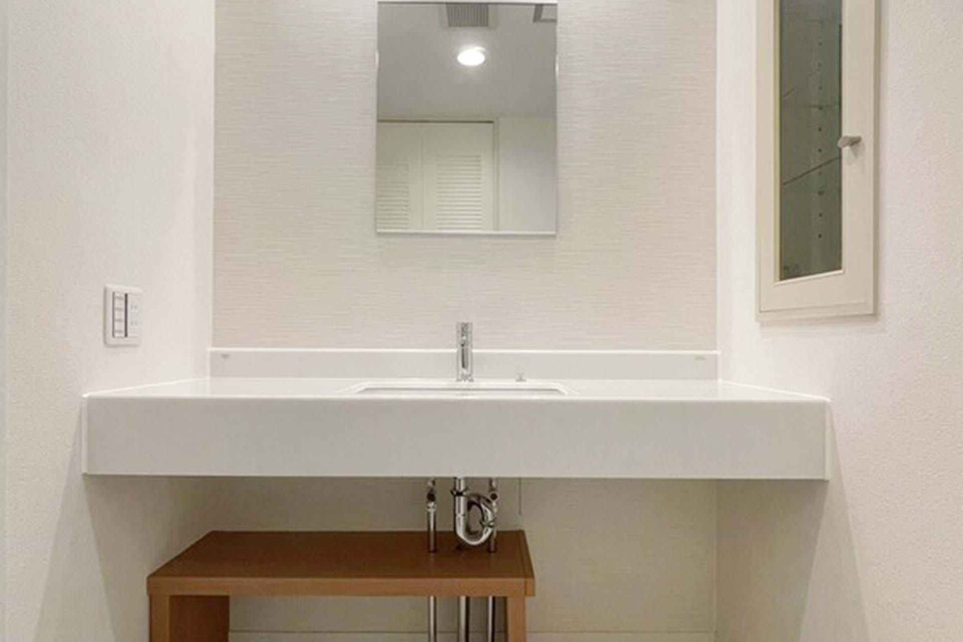 Hiroo Garden Hills Bathroom.jpg