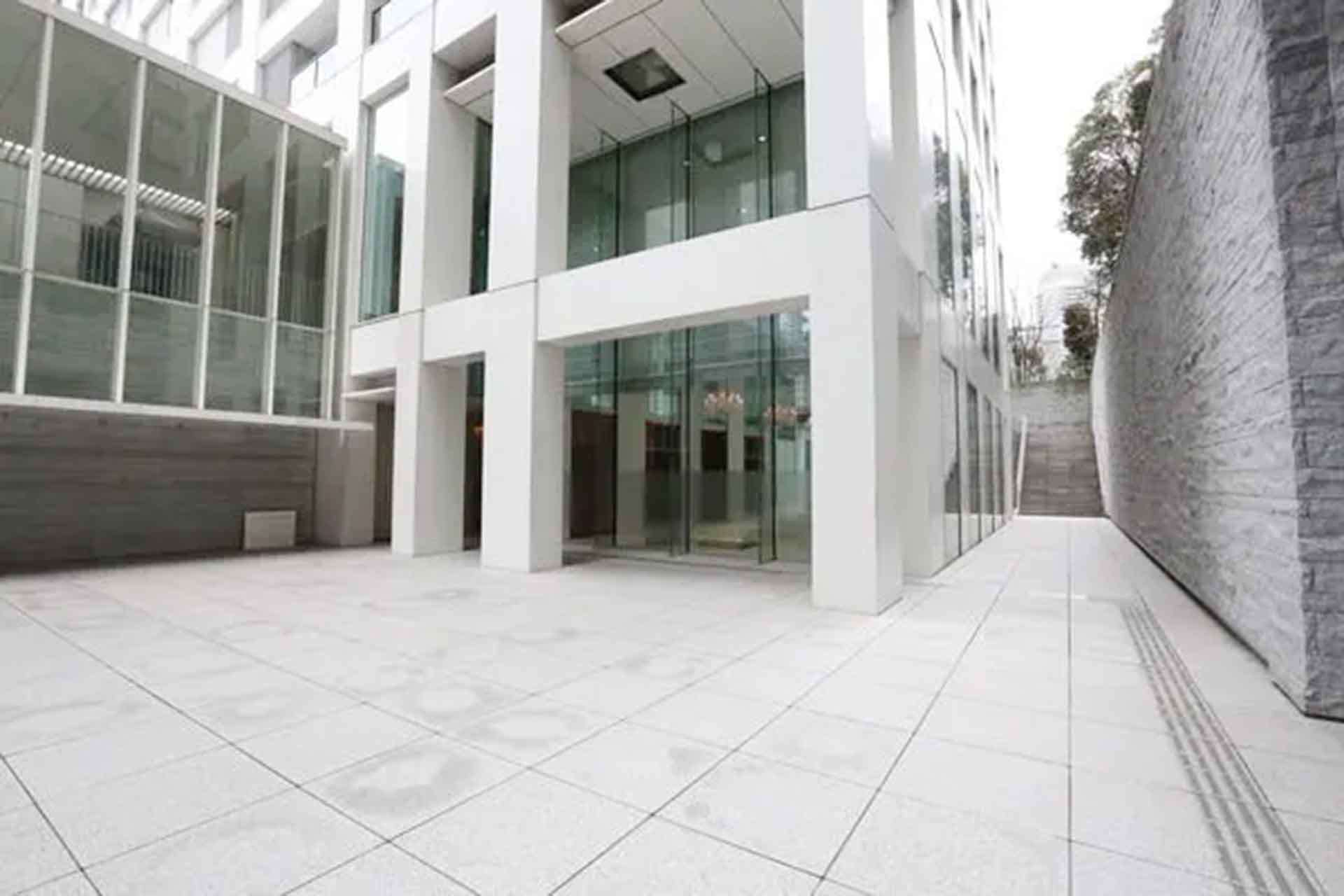 Toranomon Towers Residences 03.jpg