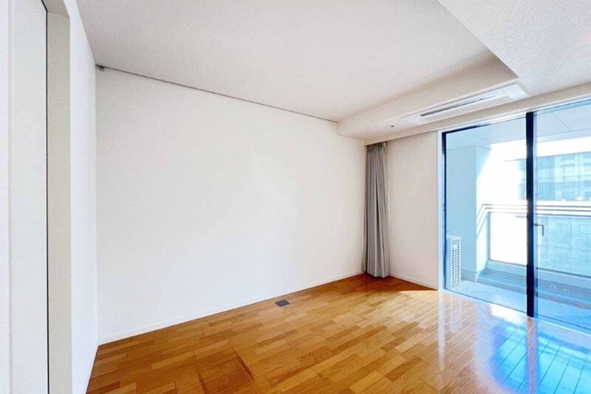 Toranomon Towers Residences Bedroom3.jpg