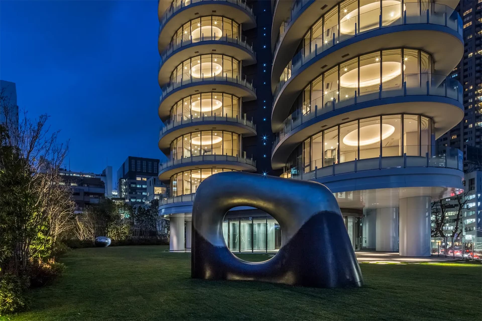 Park Court Aoyama The Tower hall5.jpg