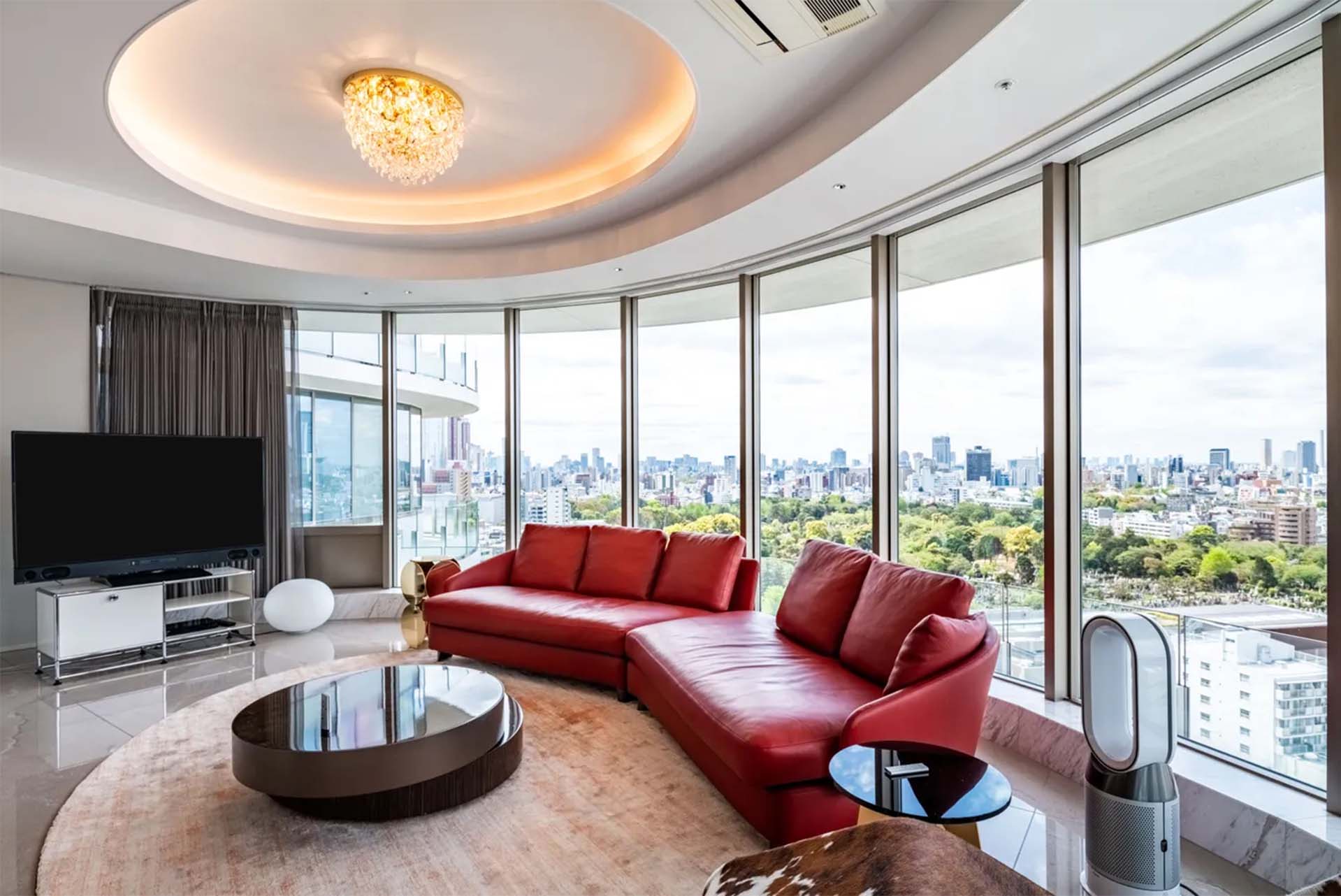 Park Court Aoyama The Tower LDK.jpg