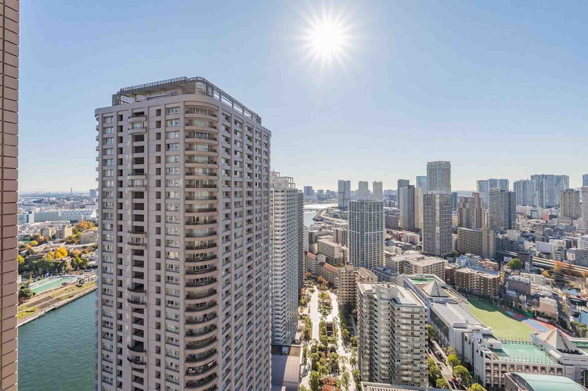 CENTURY PARK TOWER view2.jpg