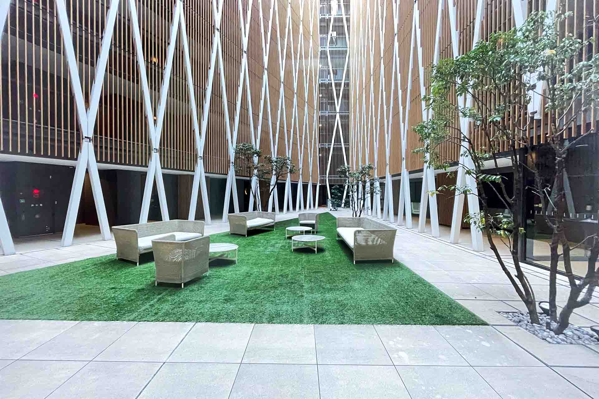 Garden Hills Yotsuya Geihin no Mori2.jpg