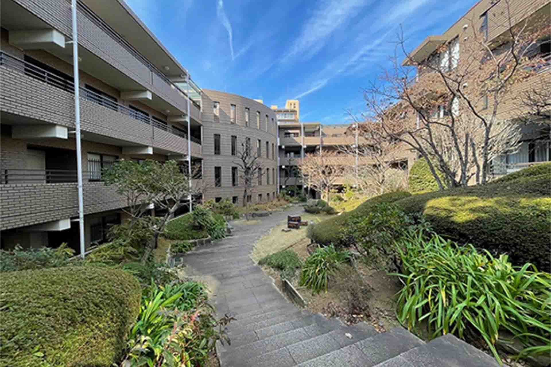 City Court Yoyogi ex.jpg