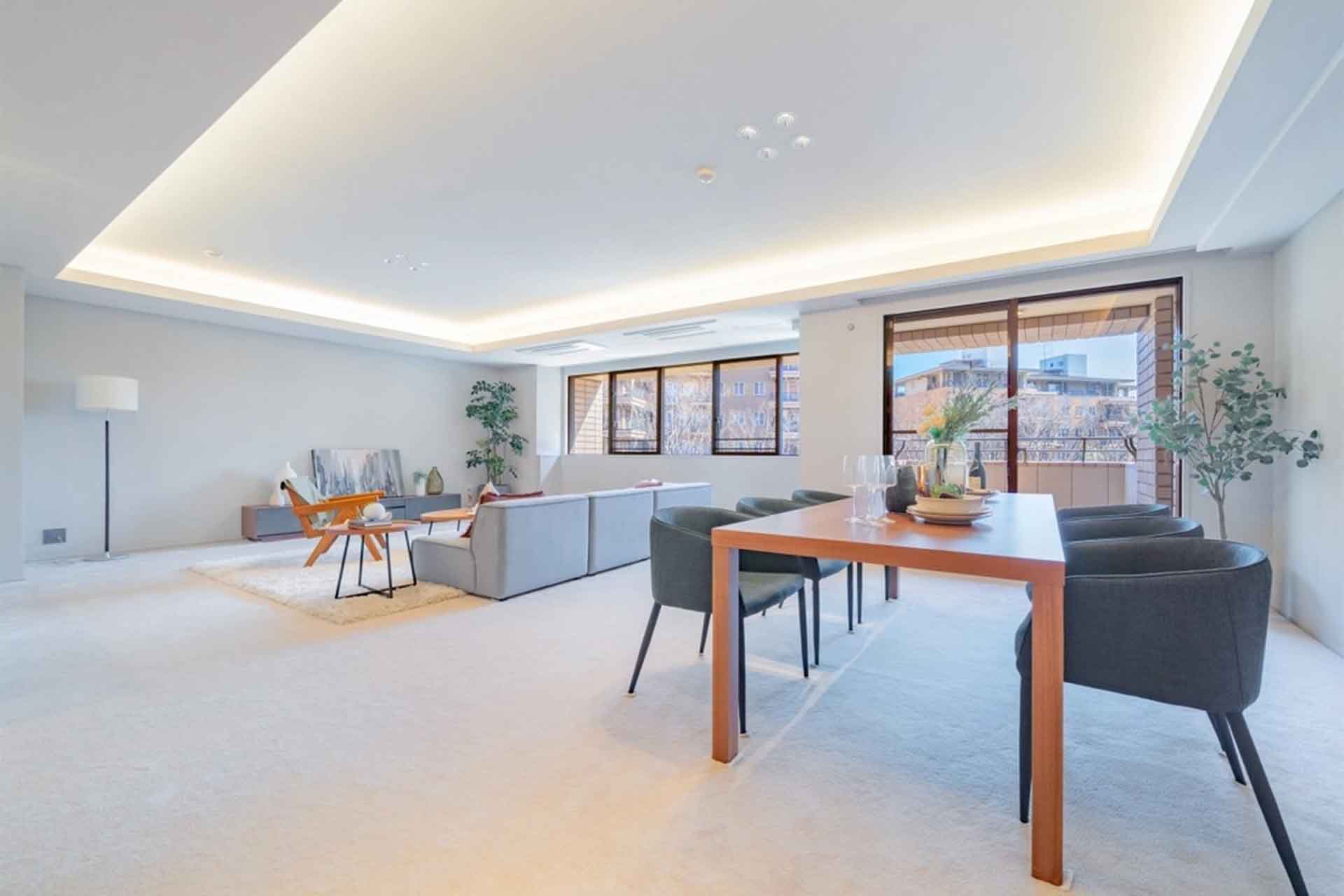 Hiroo Garden Hills Center Hill  LDK2.jpg