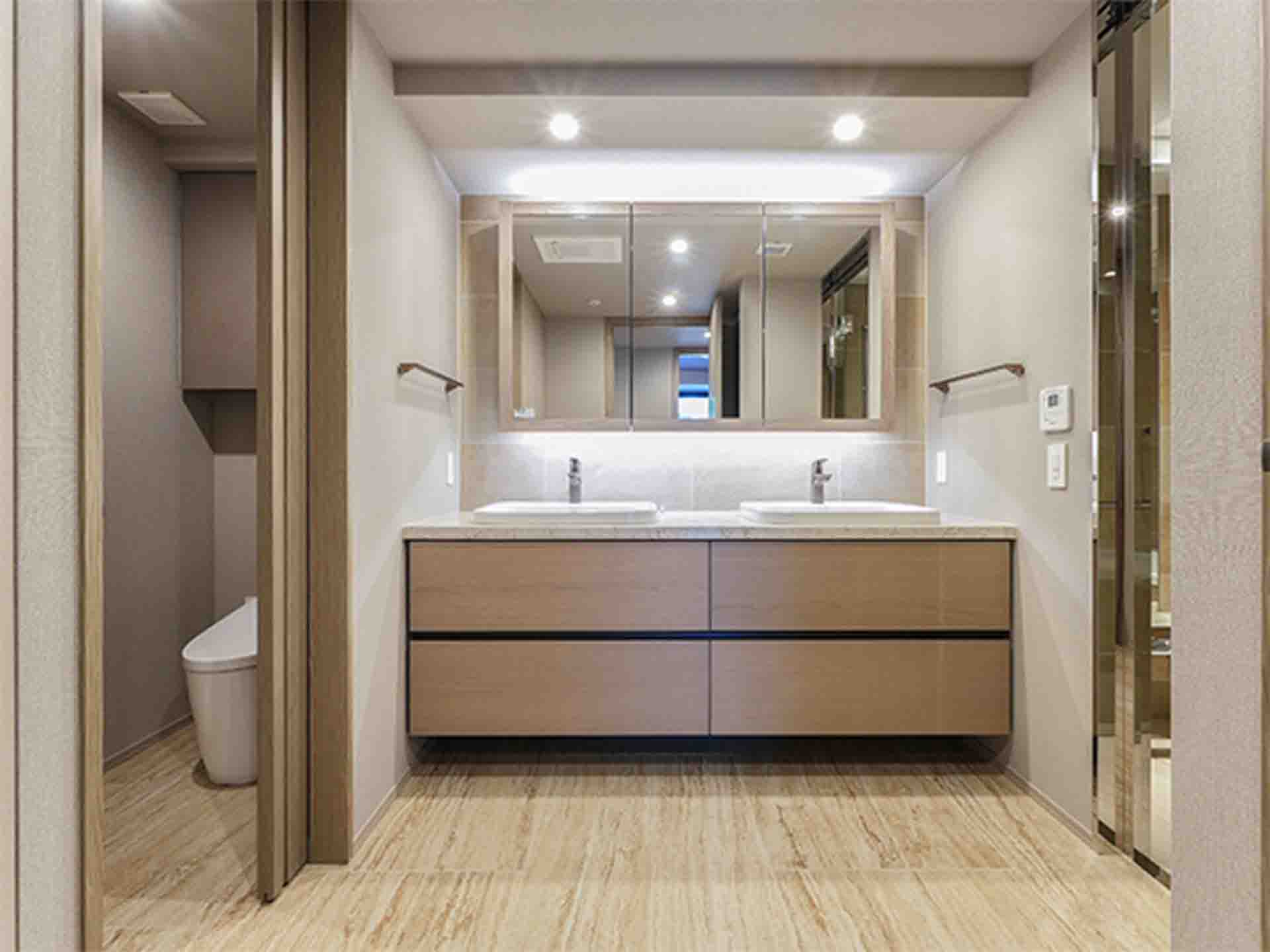 Grand Maison Daikanyama THE PARK Bathroom.jpg