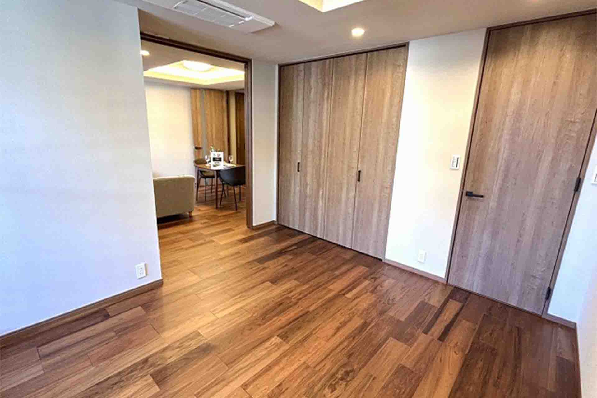 Grand Maison Ebisu Forest bedroom.jpg