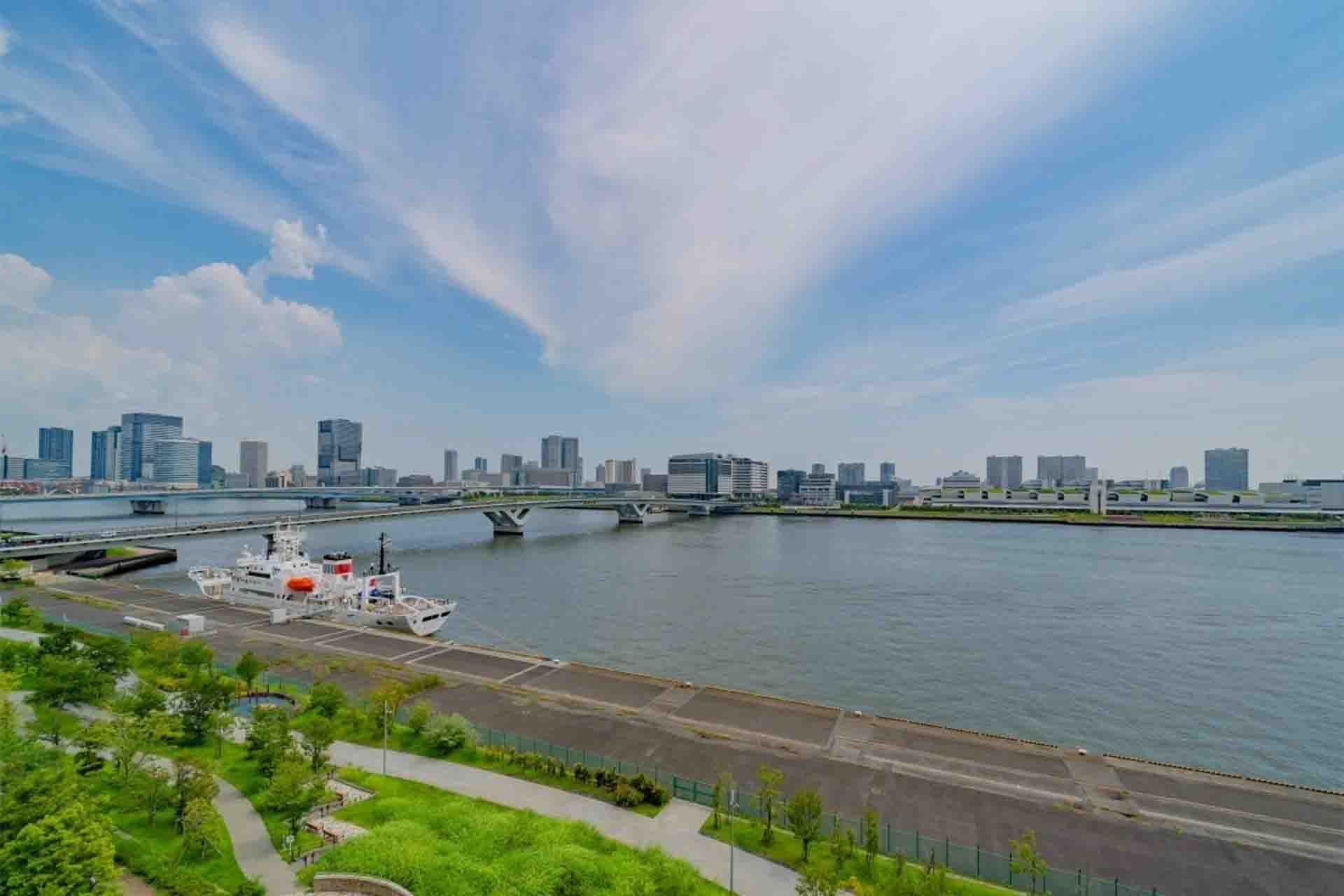 HARUMI FLAG SEA VILLAGE view.jpg