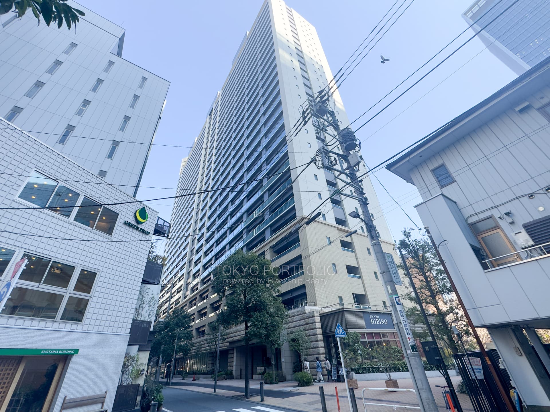Caterina Mita Tower Suite East Arc Building  -01.jpg