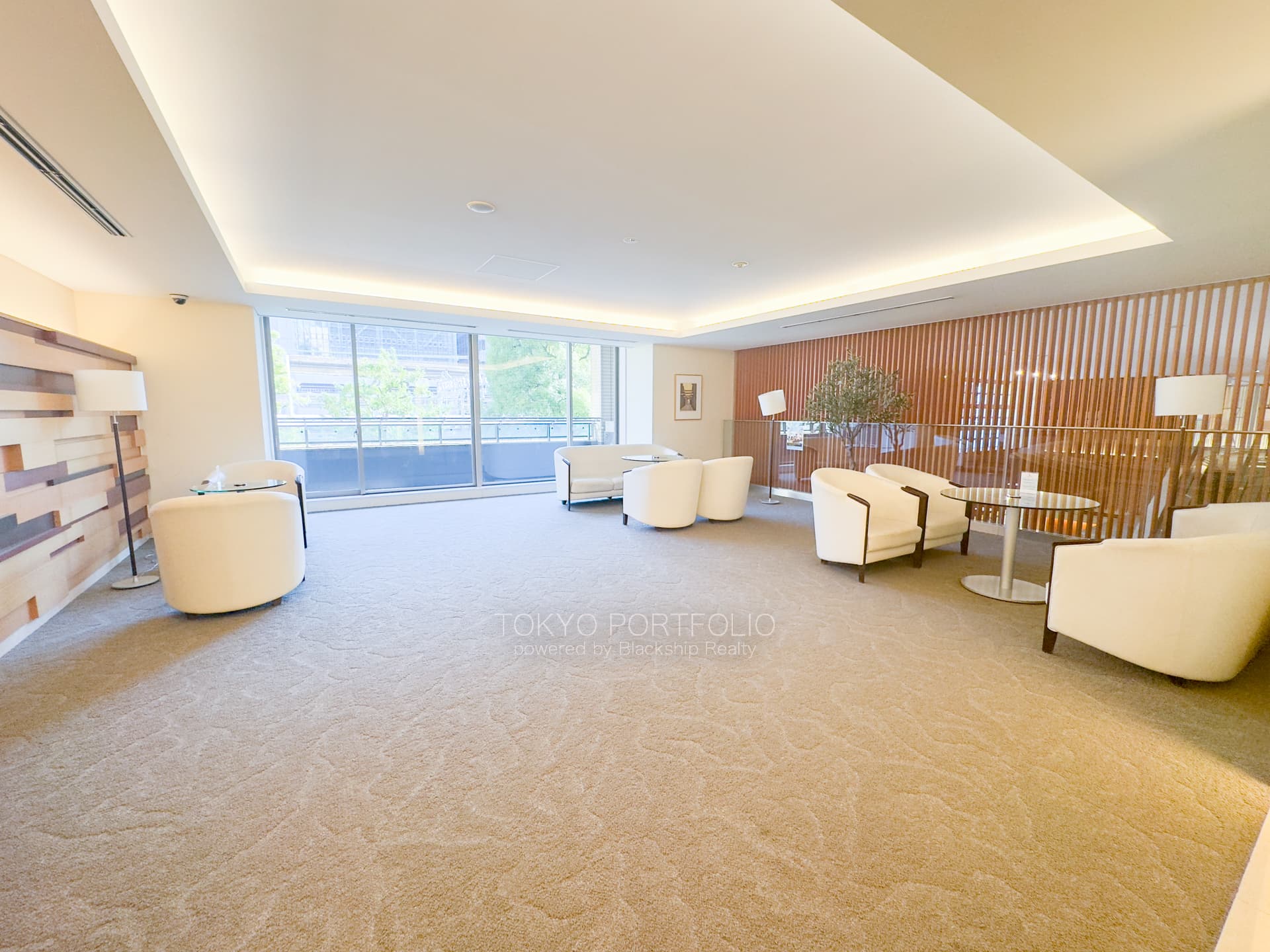 Caterina Mita Tower Suite East Arc Building  -04.jpg