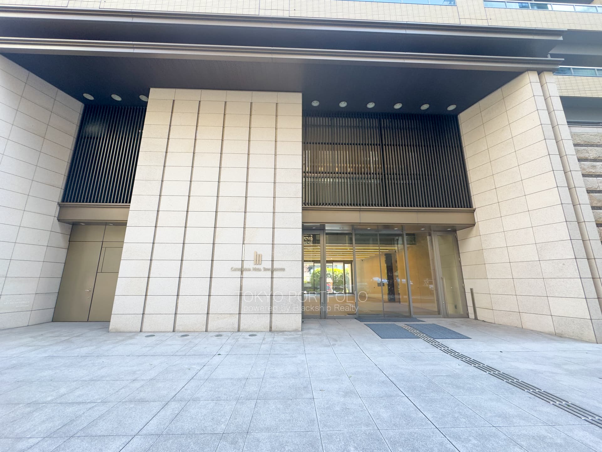 Caterina Mita Tower Suite East Arc Building  -02.jpg