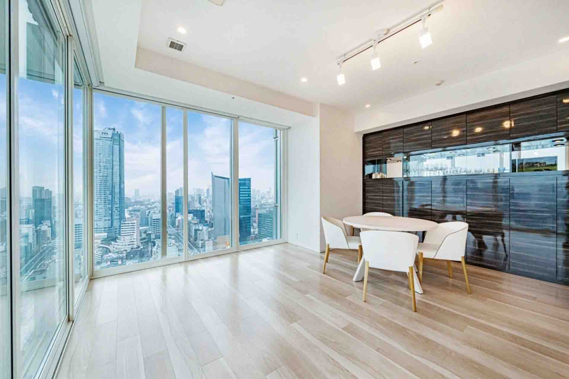 THE ROPPONGI TOKYO LDK.jpg