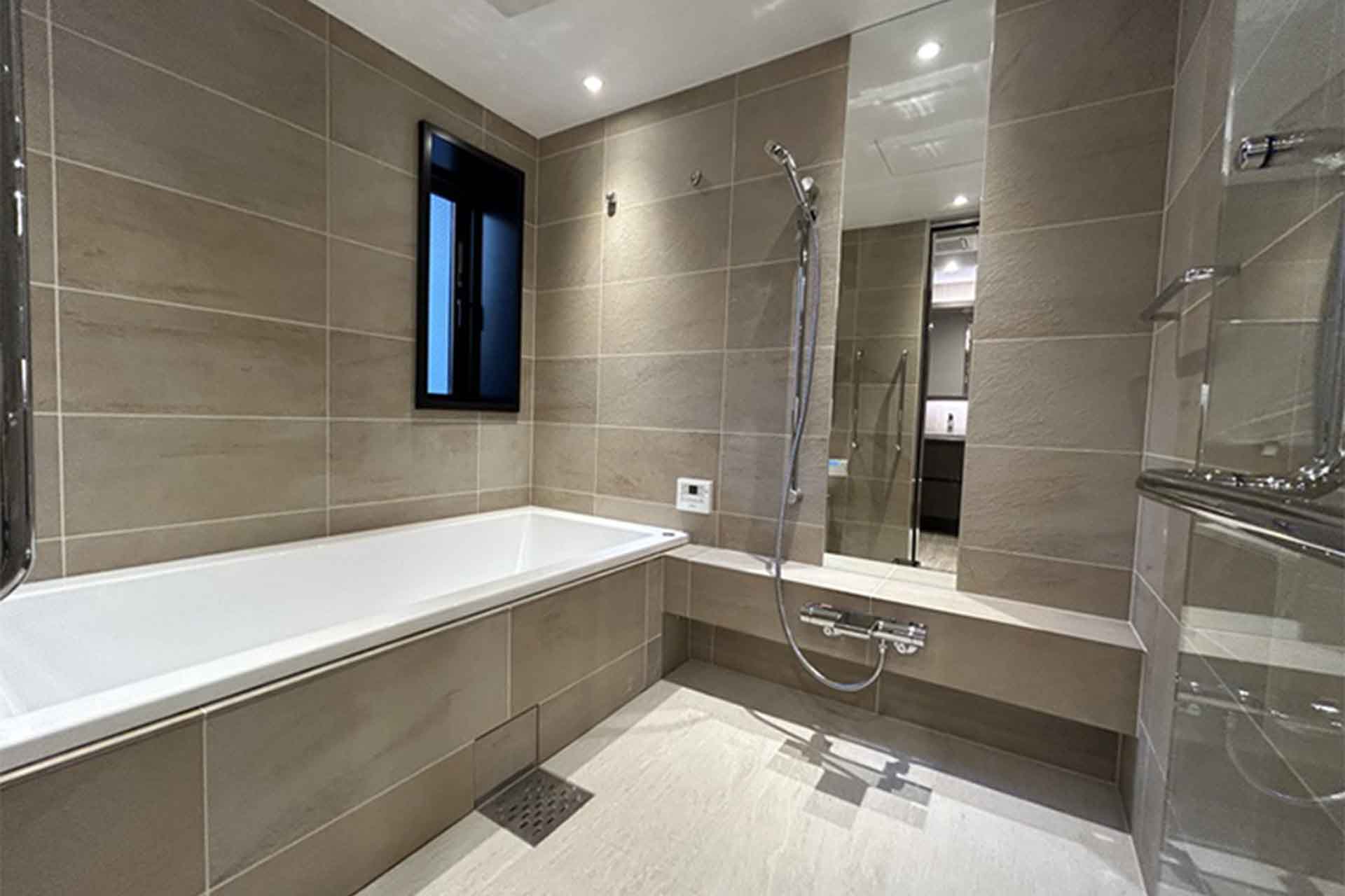 Grand Maison Motoazabu Bathroom2.jpg