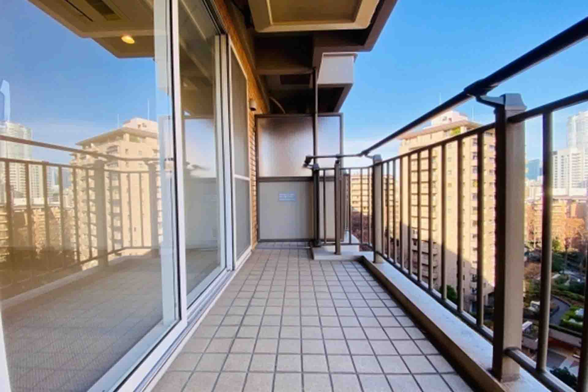 Hiroo Garden Hills  Balcony.jpg