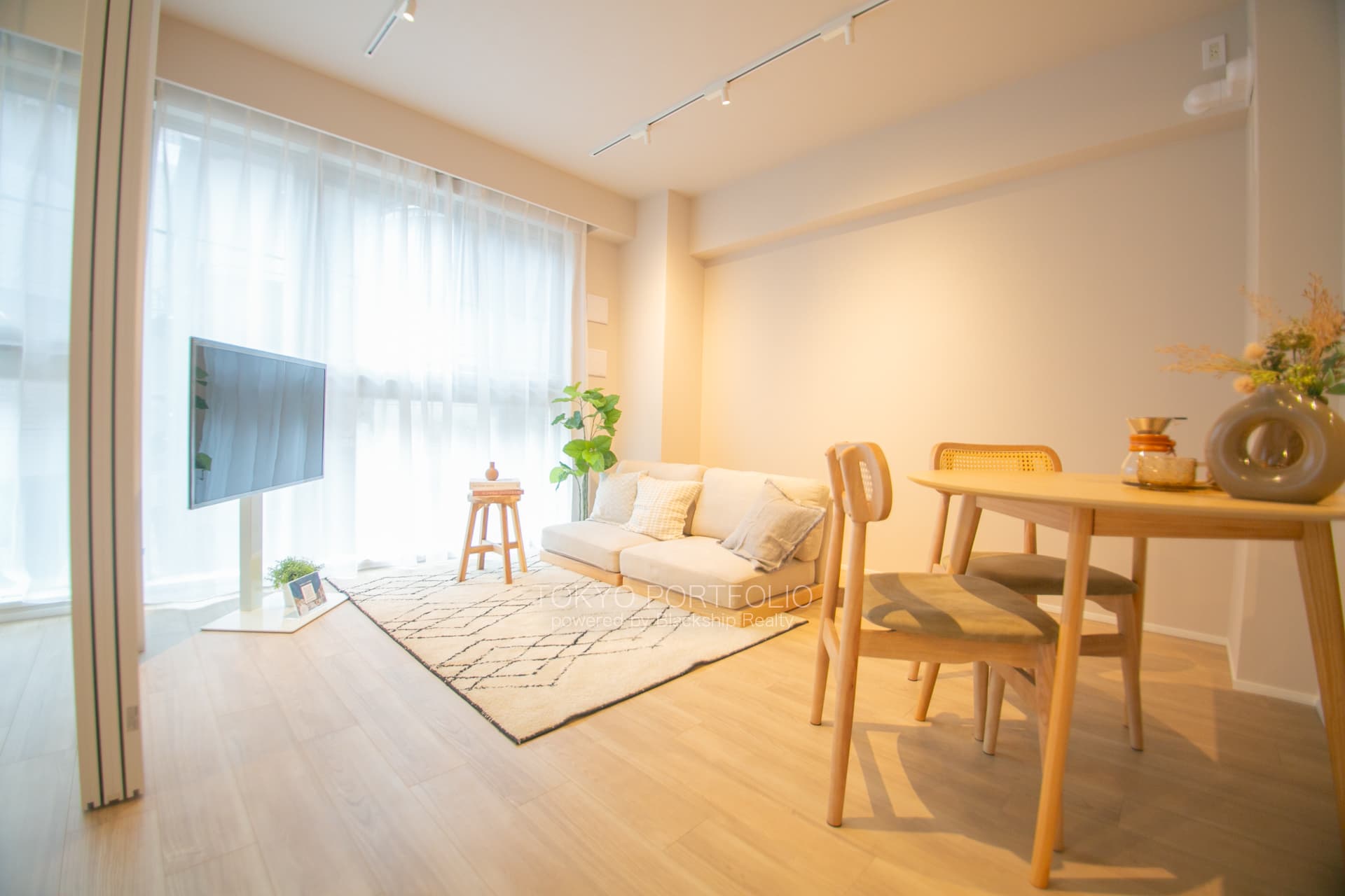 Open Residence Minamiaoyama Antique Street-15.jpg