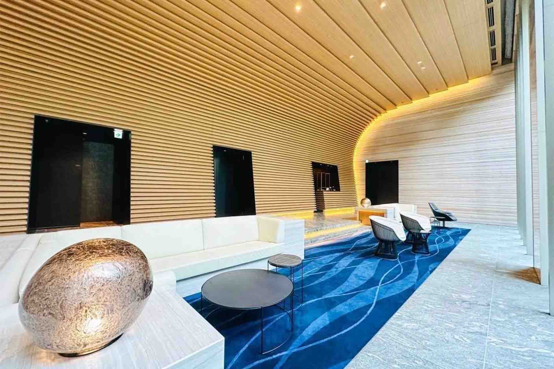 Park Court Toranomon hall2.jpg