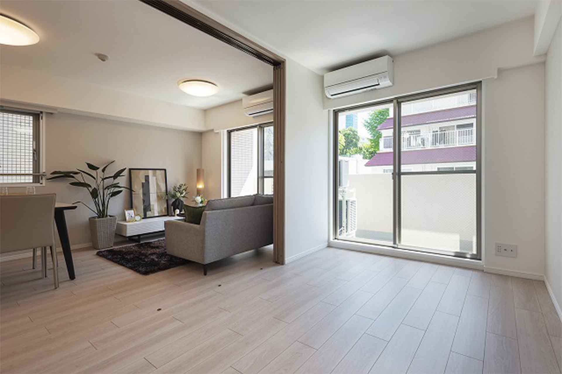 Shuwa Tameike Sanno Residence bedroom2.jpg